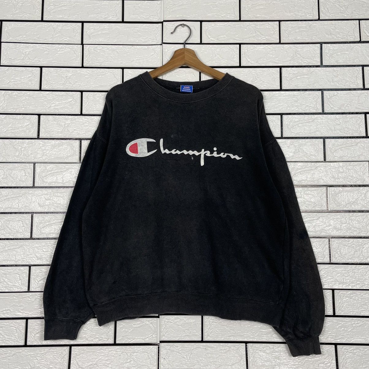 Champion Vintage Champion Big Logo Sweatshirt Size US M / EU 48-50 / 2 - 1 Thumbnail