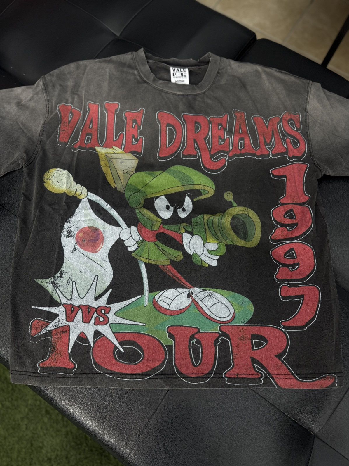 Vale Valley VVS Tour Tee Shirt Size L (NEW) Size US L / EU 52-54 / 3 - 1 Thumbnail