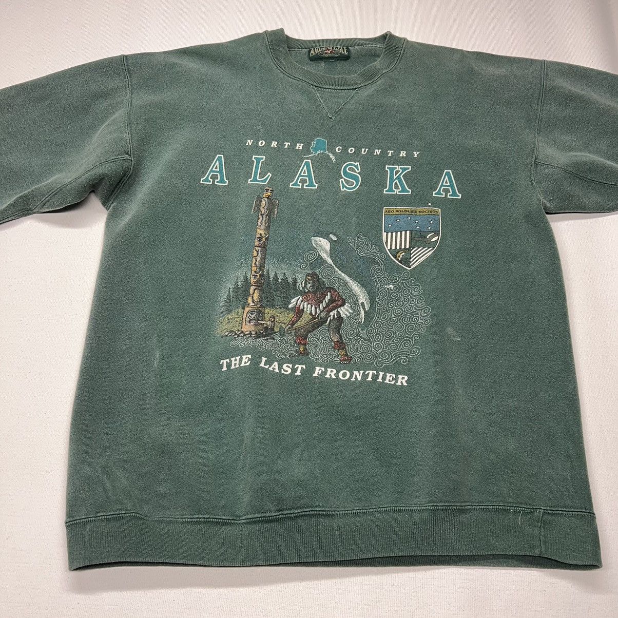 American Eagle Outfitters × Vintage VTG American Eagle Outfitters Crewneck Green Alaska Native Size US XL / EU 56 / 4 - 2 Thumbnail
