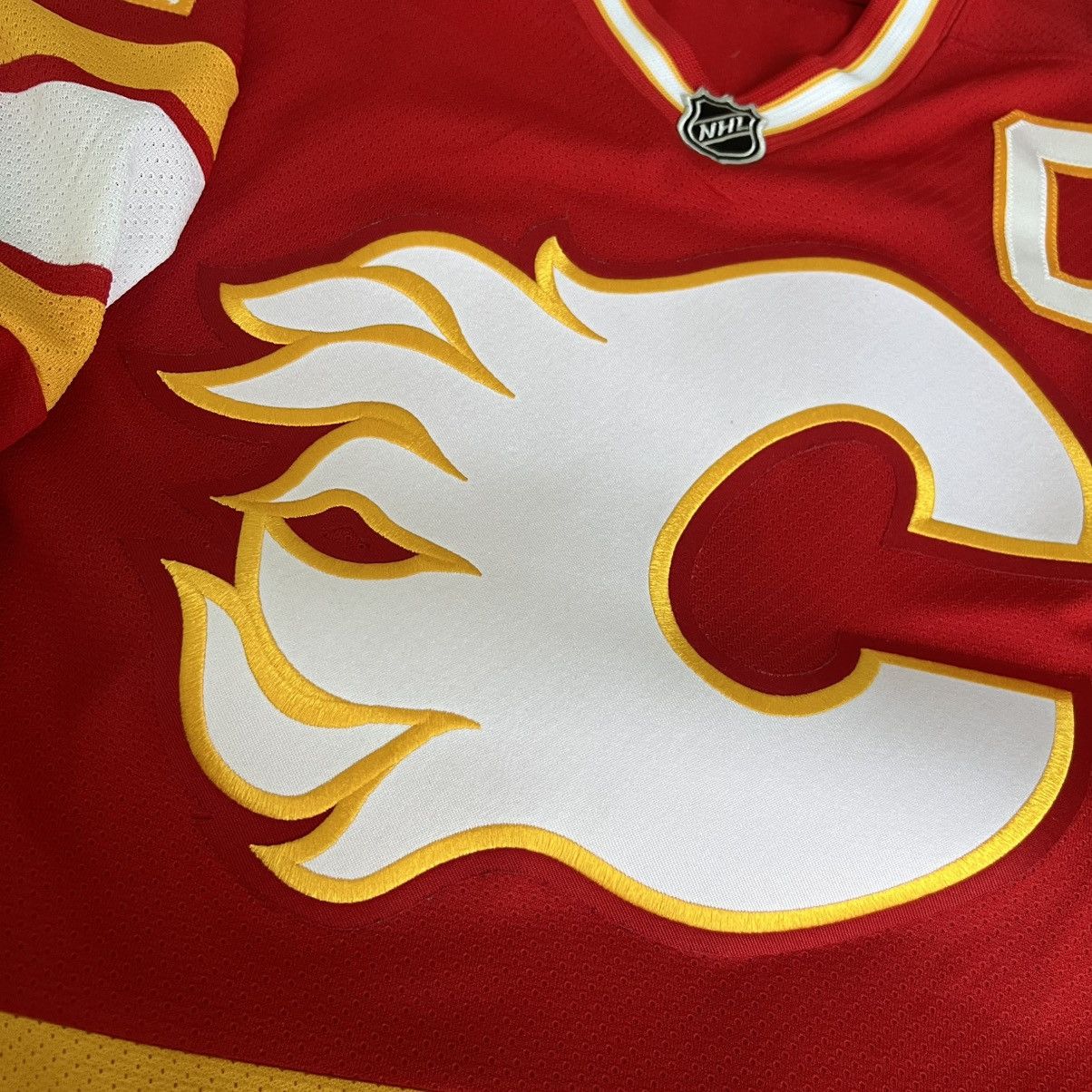 Other Vintage Calgary flames Jerome Iginla hockey jersey Size US S / EU 44-46 / 1 - 3 Thumbnail