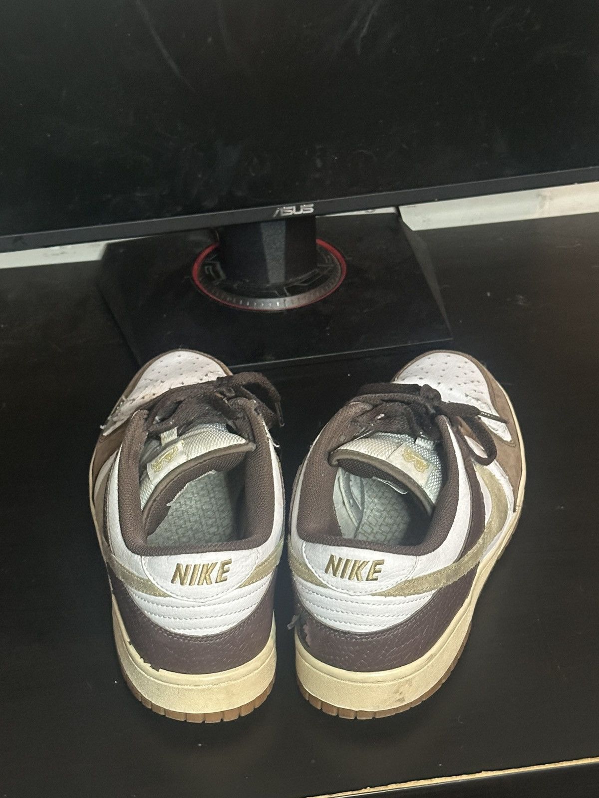 Nike Nike Men’s Rare Dunk Low 6.0 White/Solar Flare/Olive Khak Size US 12 / EU 45 - 4 Thumbnail
