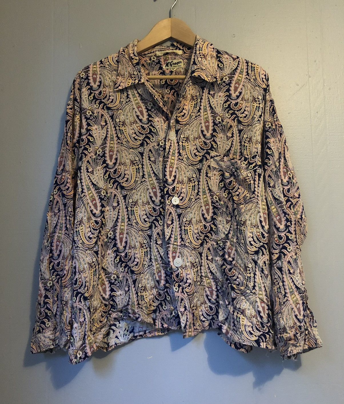 Vintage 1950s/1960s Mcgregor paisley rayon shadow Shirt Size L Size US L / EU 52-54 / 3 - 1 Thumbnail