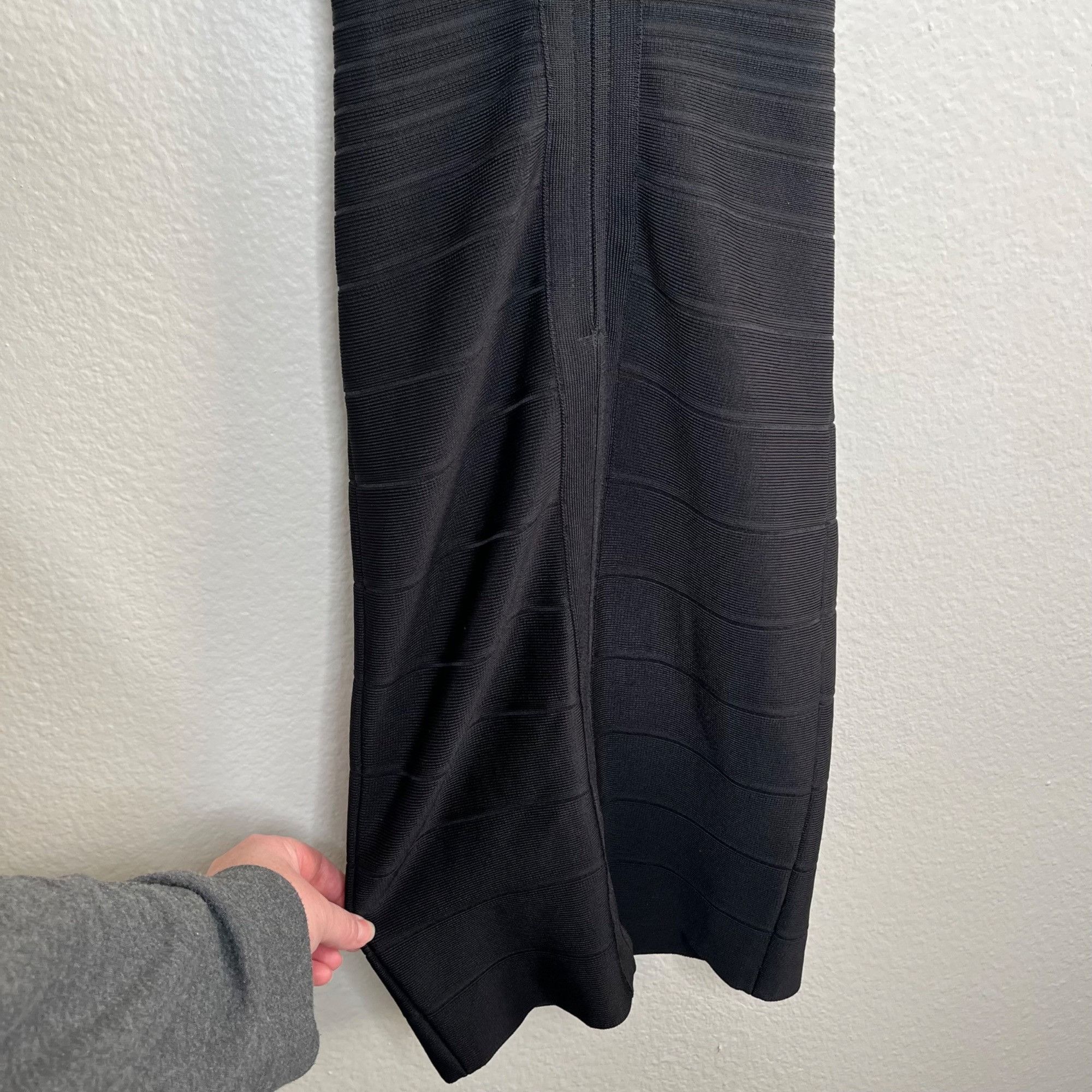 Herve Leger Herve Leger Stella Black Bandage Bodycon Midi Dress XXS Slee Size XXS / US 00 / IT 34 - 8 Thumbnail