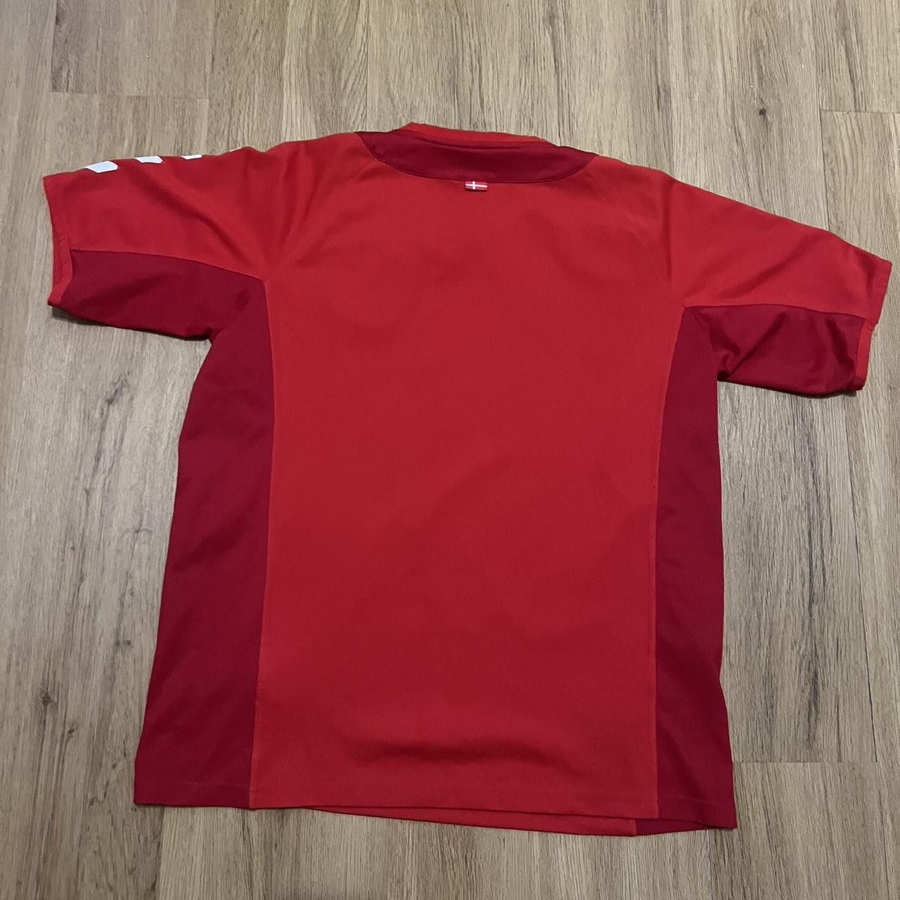 Hummel Denmark 2006-08 home football shirt #football Size US XL / EU 56 / 4 - 2 Thumbnail