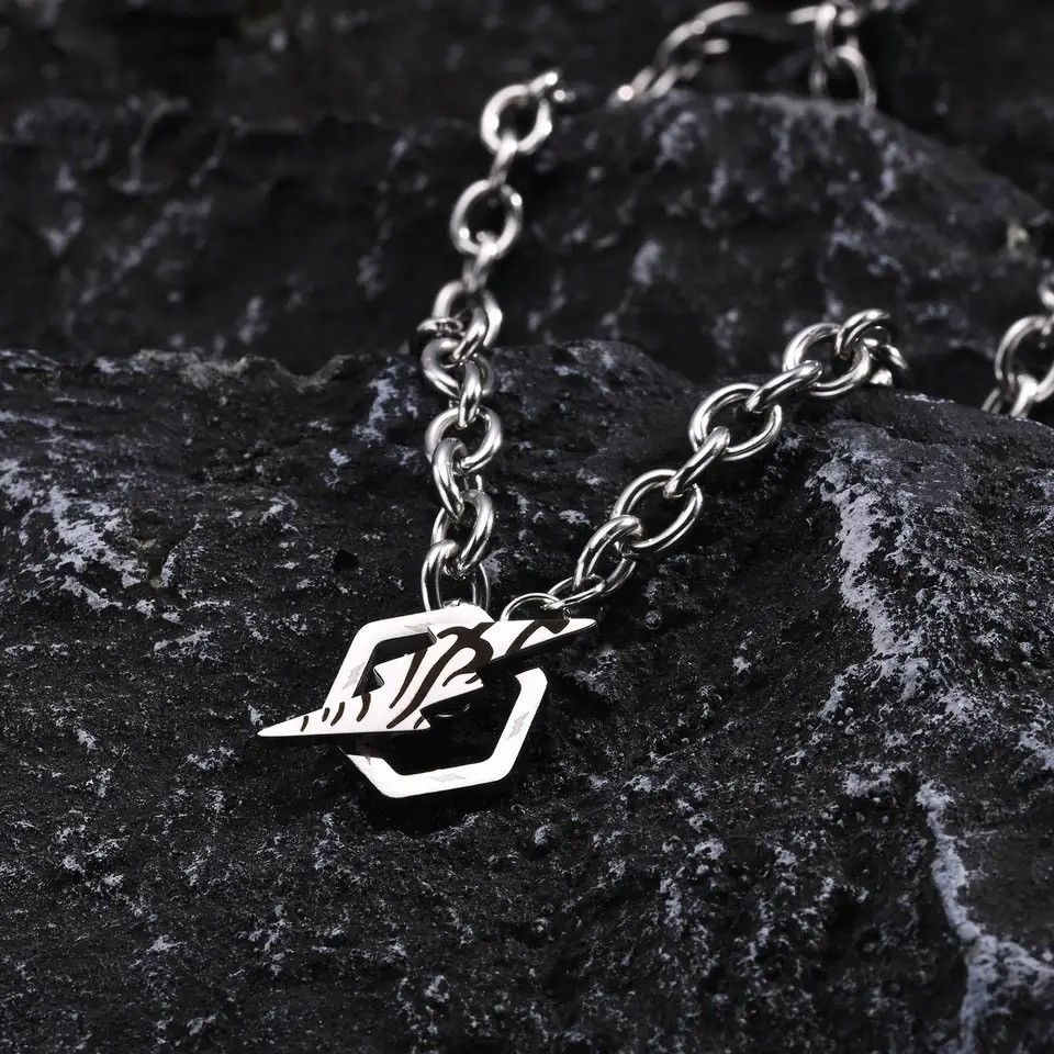 Jewelry Hexagonal Lightning Necklaces Size ONE SIZE - 5 Thumbnail