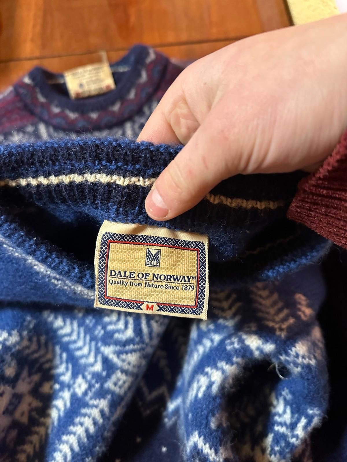 Dale Of Norway Dale of Norway Blue and White Snowflake Sweater Men's Sz M Size US M / EU 48-50 / 2 - 9 Thumbnail