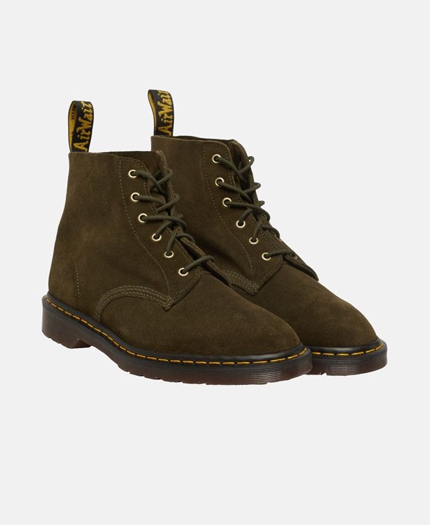 Desert boots