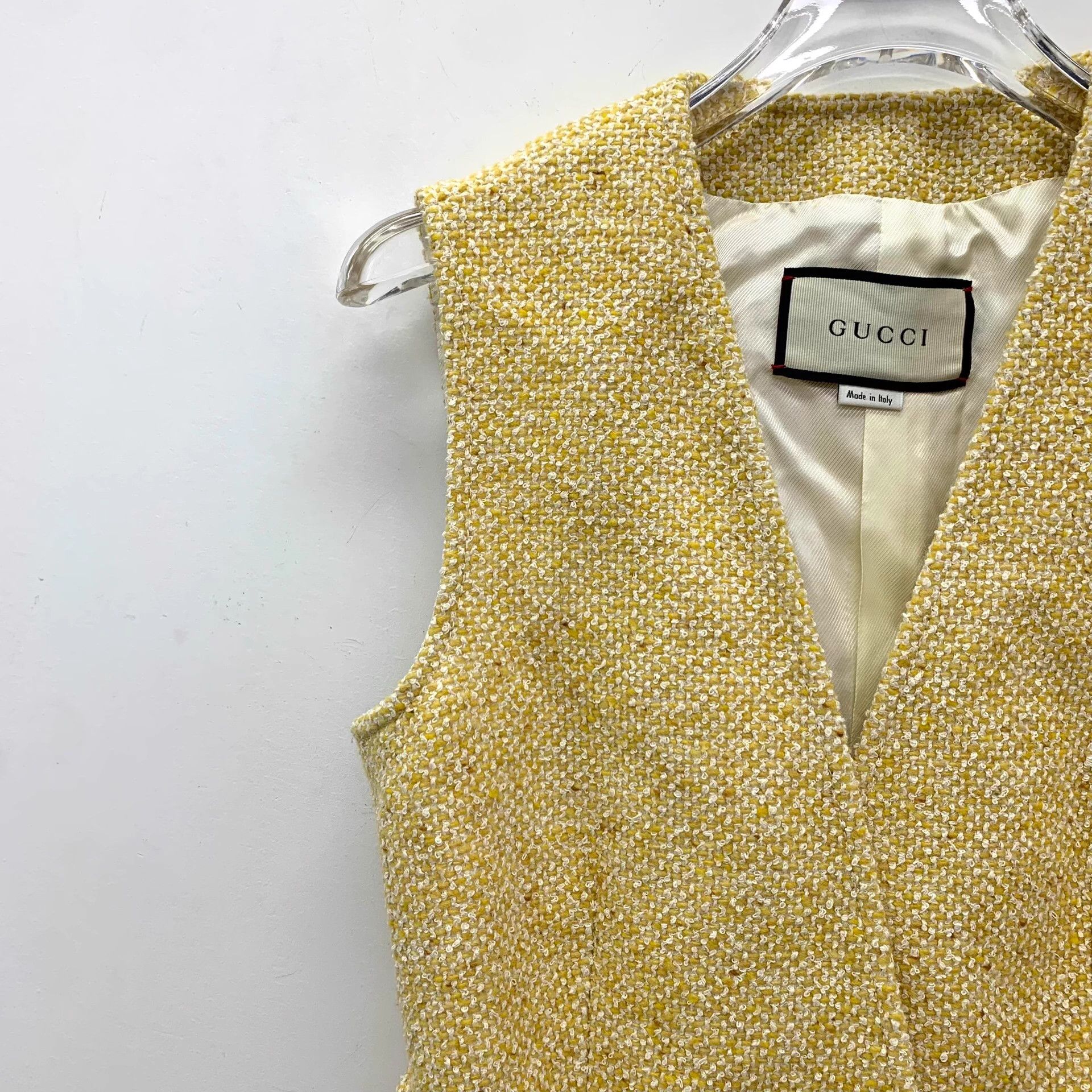 Gucci KW0841 Gucci Yellow Wool Tweed Sleeveless Vest with Belt Size XS / US 0-2 / IT 36-38 - 3 Thumbnail