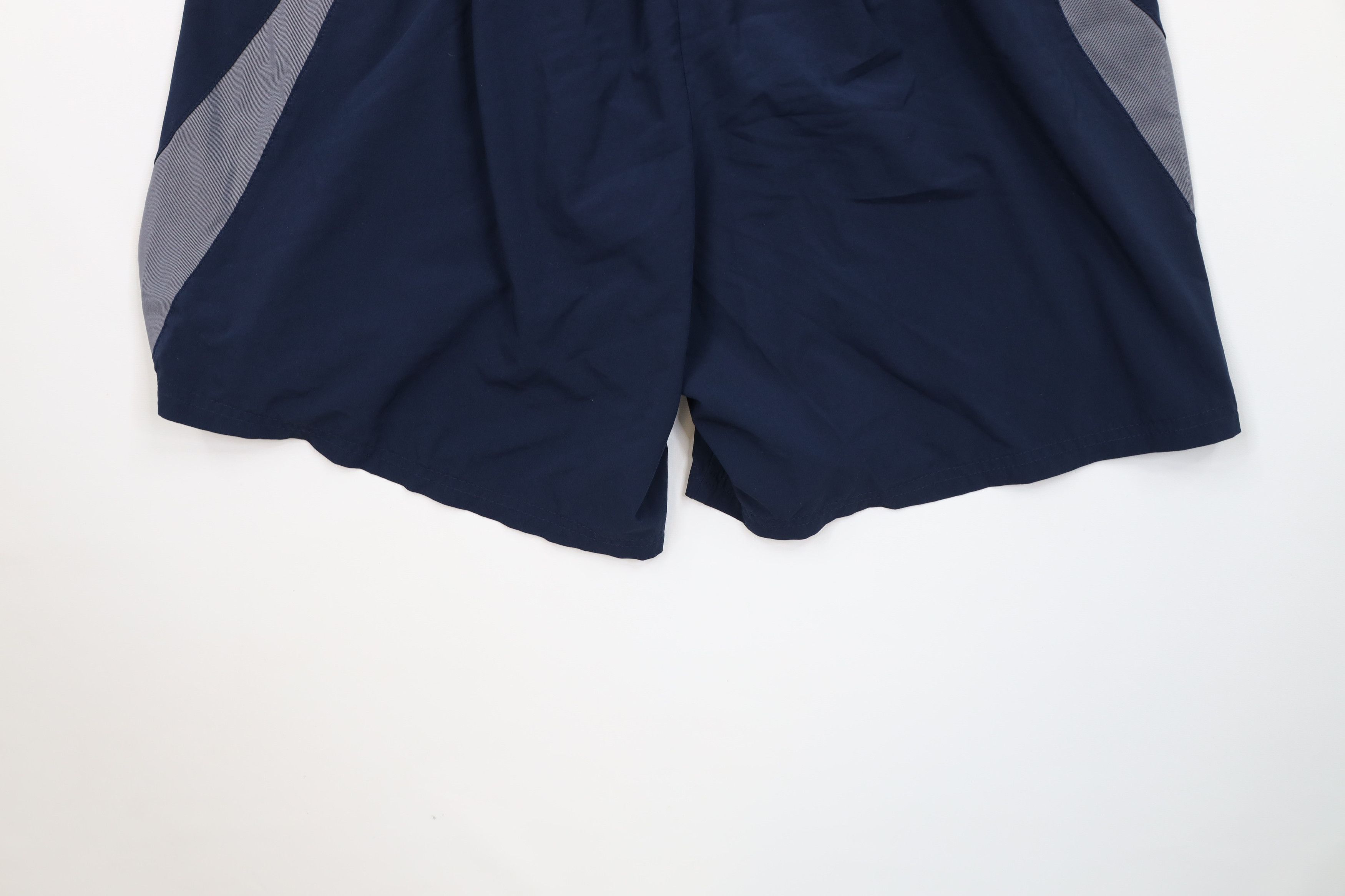 Nike Vintage Y2K Nike Scott Mini Swoosh Lined Above Knee Shorts Size US 34 / EU 50 - 14 Thumbnail
