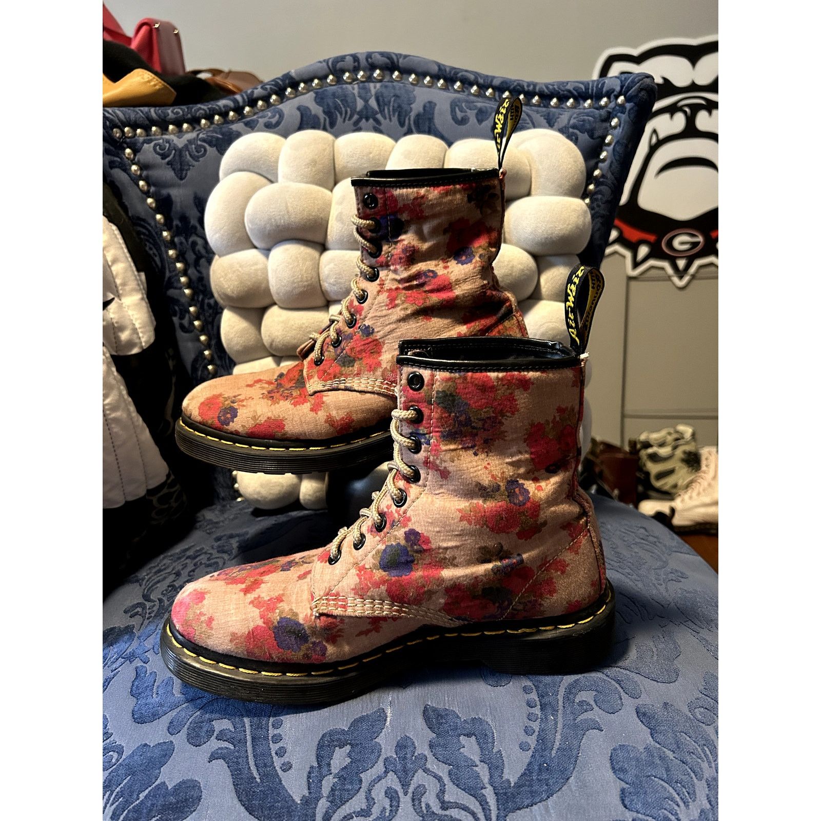 Dr. Martens Dr Martens Castel Floral Cream and Pink size 8/EU 39 Size US 8 / IT 38 - 2 Thumbnail
