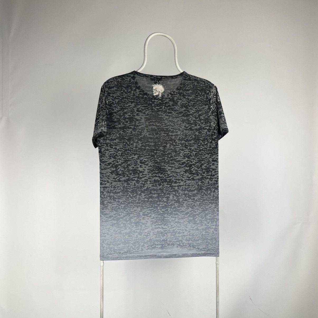 Diesel Vintage Diesel punk skulls tshirt y2k size Large Size US L / EU 52-54 / 3 - 2 Thumbnail