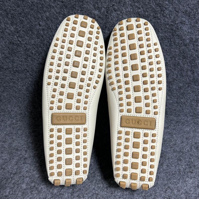 Gucci Gucci White Slip-On Casual Shoes for Men - Size US 10.5 / EU 43-44 - 4 Thumbnail