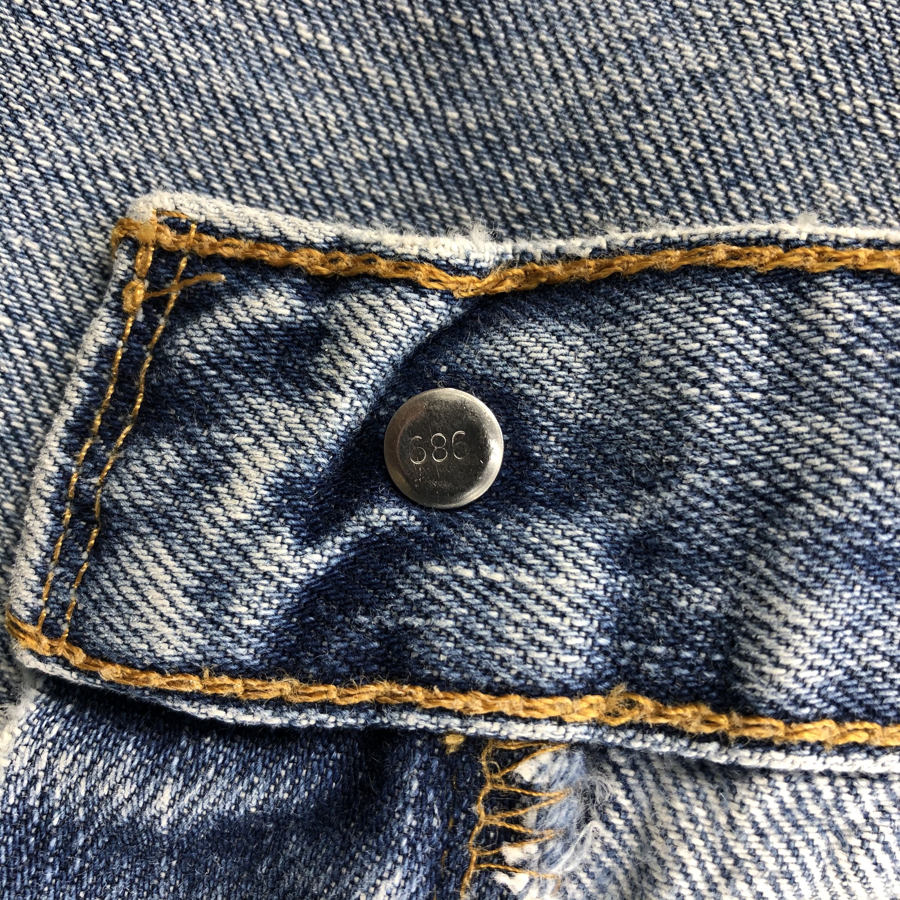Levi's × Vintage Vintage Light Wash Levis 505 Jeans-JM1763 Size US 32 / EU 48 - 9 Thumbnail
