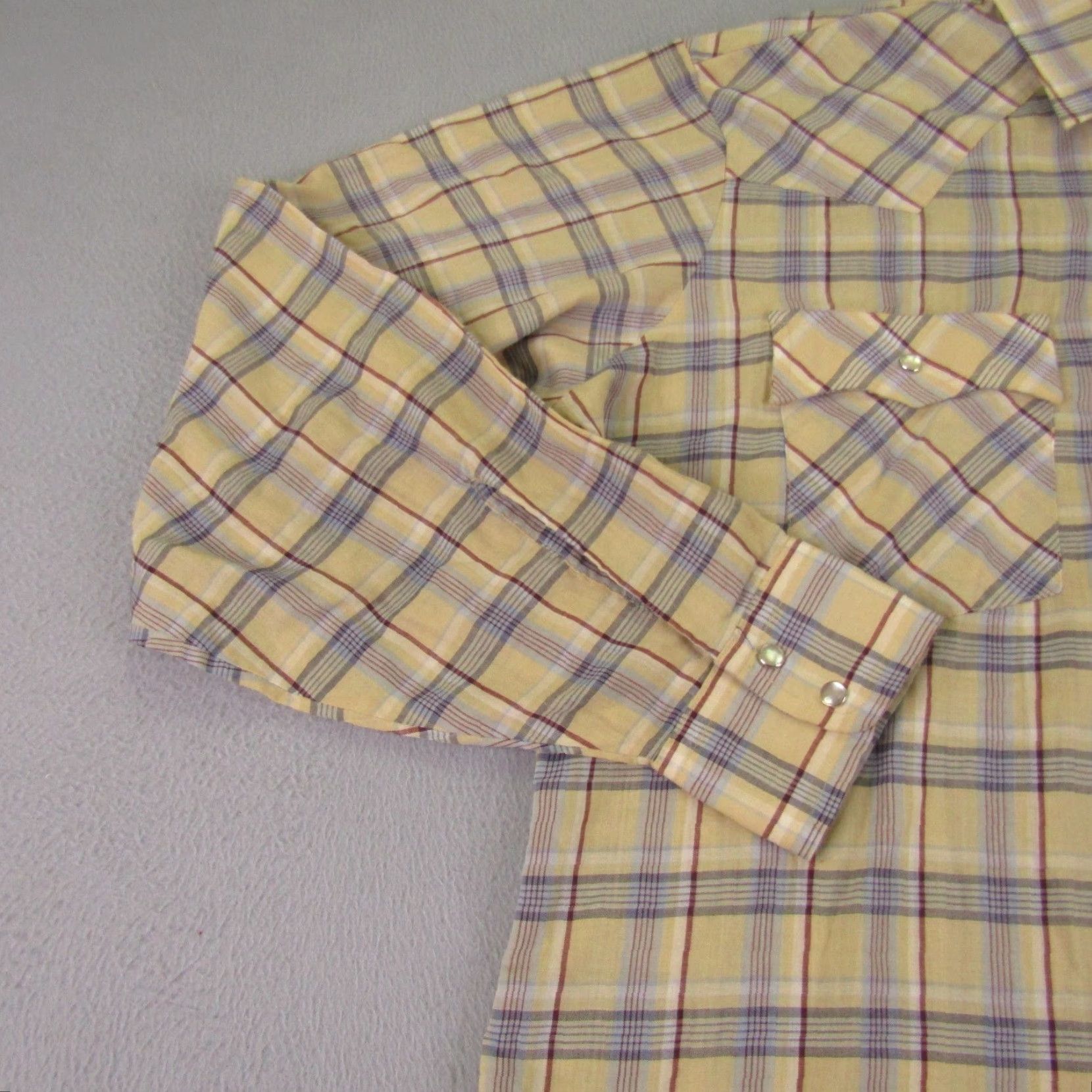 Levi's VINTAGE Levi's Shirt Men L Blue Plaid Pearl Snap Western Ranch Rodeo Size US L / EU 52-54 / 3 - 4 Thumbnail
