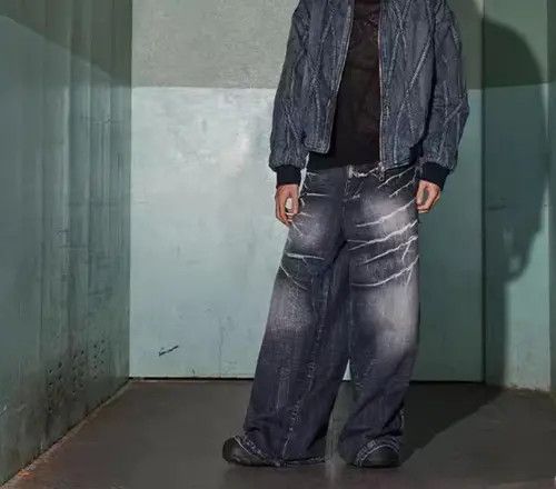 VIBE Vintage washed distressed lightning texture baggy jeans Size US 32 / EU 48 - 3 Thumbnail