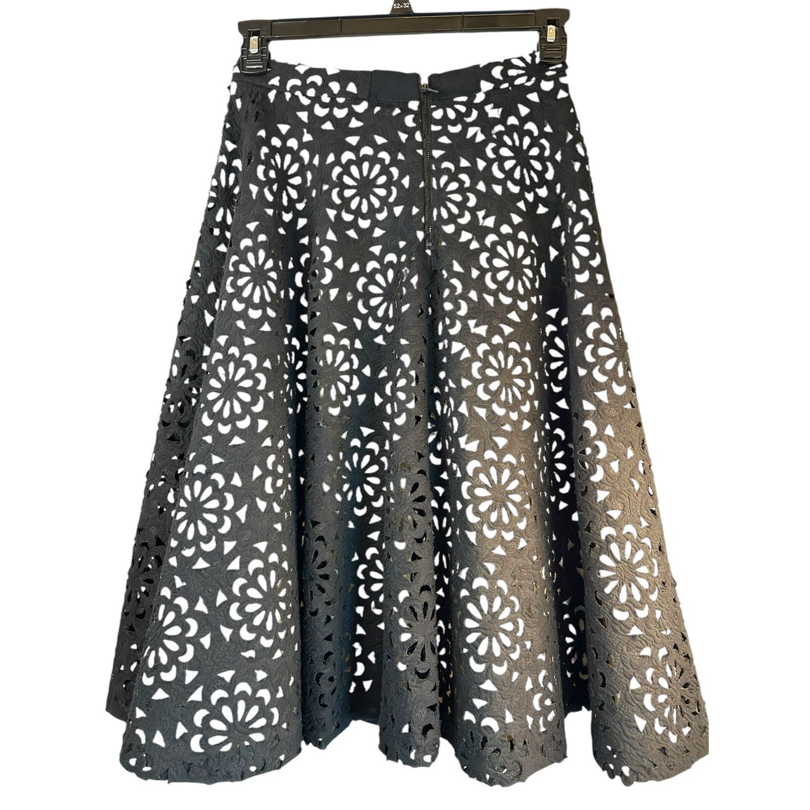 Alice + Olivia Alice + Olivia Viviana Cutout A-Line Skirt - Size 4 Size 27" / US 4 / IT 40 - 5 Thumbnail