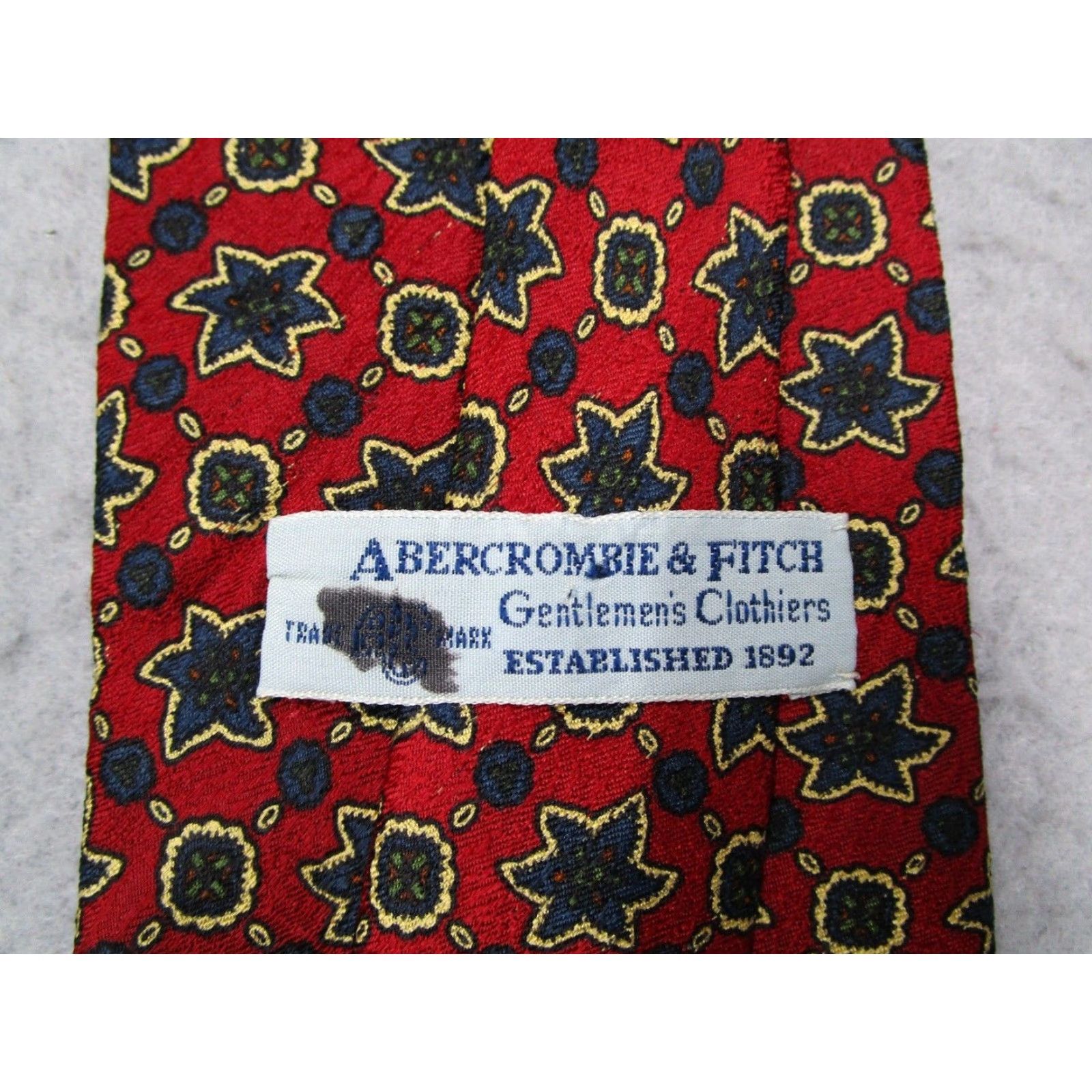 Abercrombie & Fitch VINTAGE Abercrombie & Fitch Tie Men Red Silk Neck Tie Handmade Classic 57"-60" One Size Geometric Abstract Preppy Retro Size ONE SIZE - 3 Thumbnail
