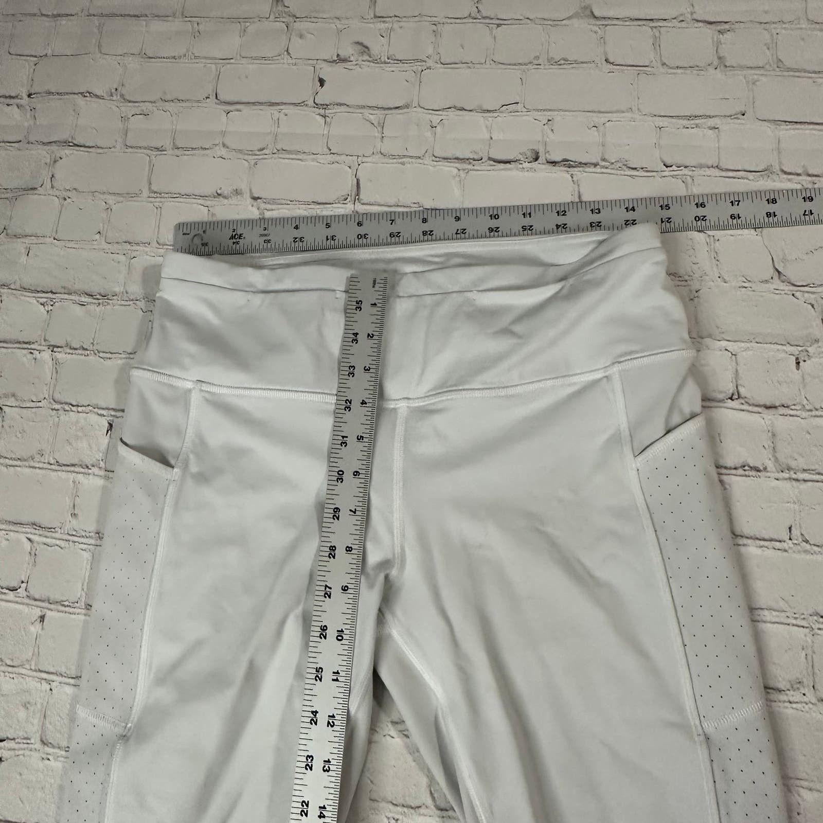 Lululemon lululemon leggings size 10 Size 32" / US 10 / IT 46 - 7 Thumbnail
