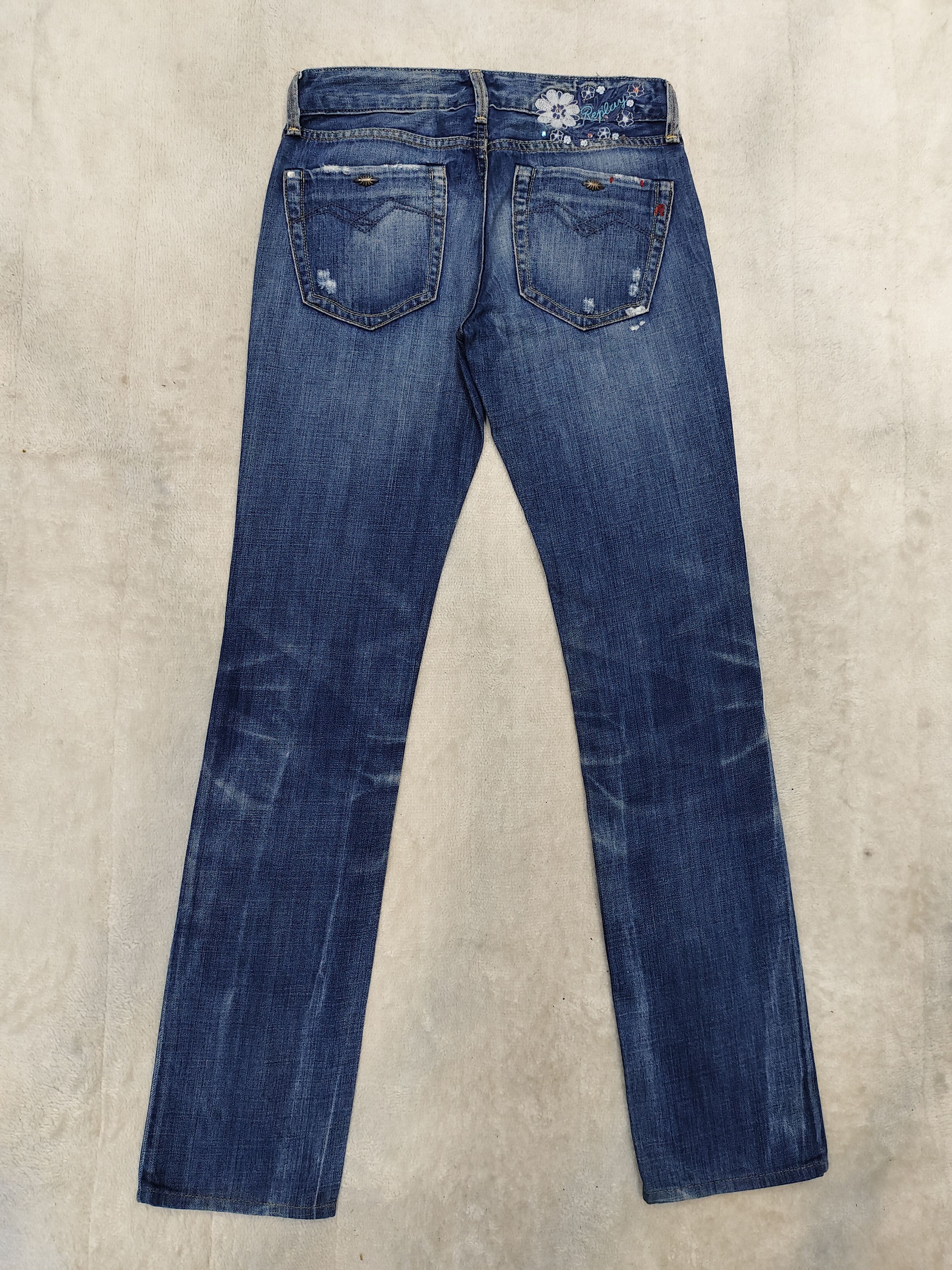 Japanese Brand 🔥Vtg Replay 🔥 Pearl Y2K Distressed Jeans Size 28" / US 6 / IT 42 - 7 Thumbnail