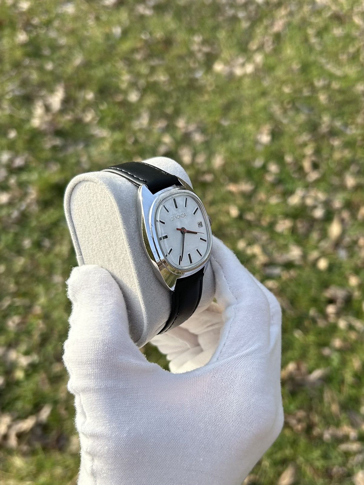 Vintage Vintage Sekonda Watch USSR Soviet Mechanical Authentic 1980s Size ONE SIZE - 7 Thumbnail