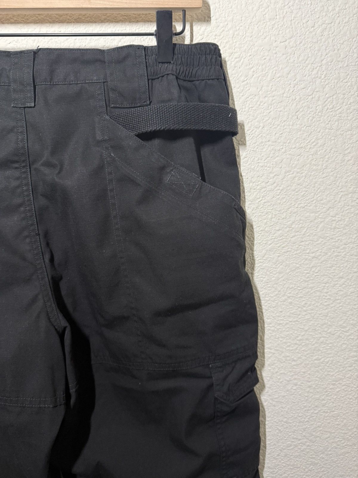 5.11 5.11 cargos with keyring Size US 34 / EU 50 - 3 Thumbnail
