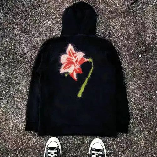 Japanese Brand Hoodie Black washed retro floral print hoodie Size US L / EU 52-54 / 3 - 3 Thumbnail