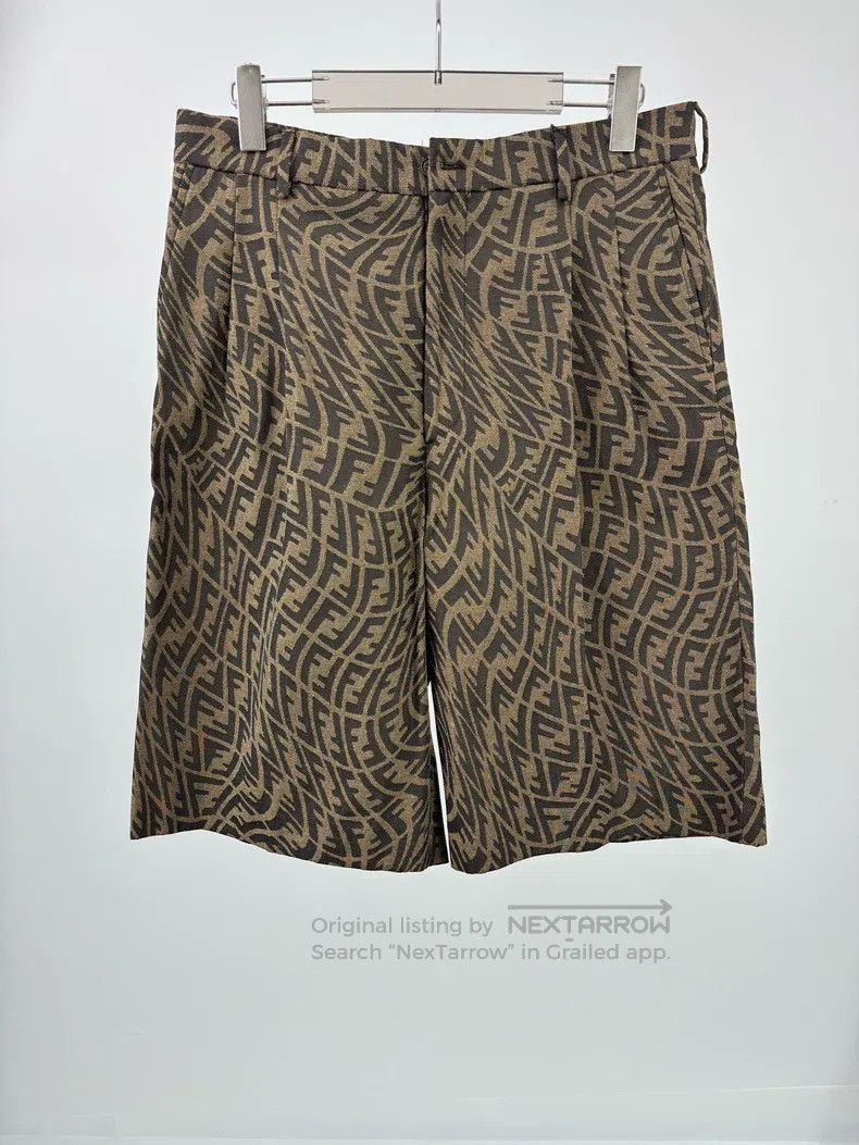 Fendi Fendi Brown Monogrammed Logo Shorts Size US 34 / EU 50 - 1 Thumbnail