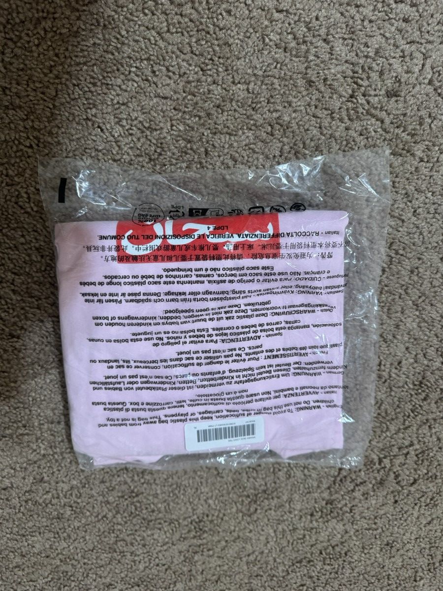 Supreme Arabic Box Logo- XL Light Pink