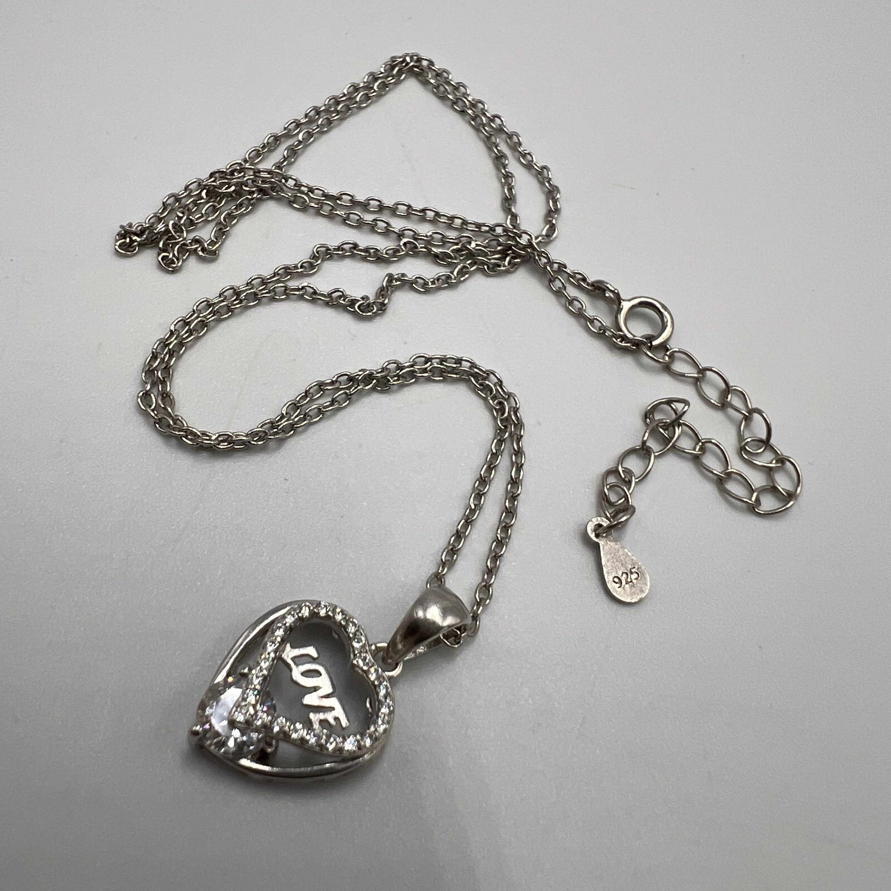 Vintage Vintage Pendant Chain Sterling Silver 925 Heart 3.25g Size ONE SIZE - 5 Thumbnail