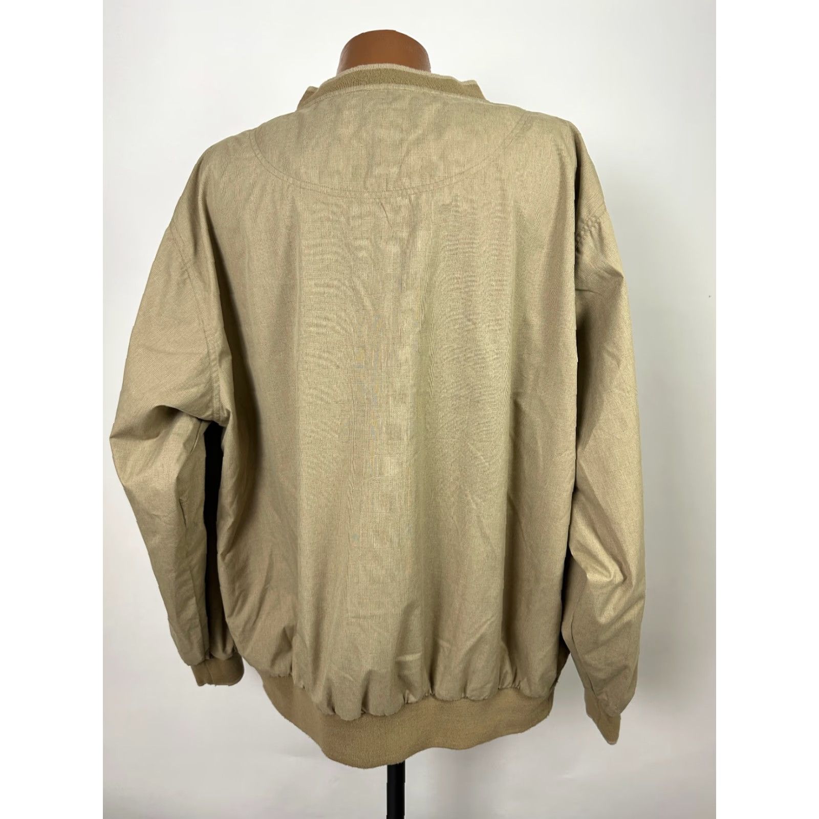 Vintage VINTAGE Outer Banks Golf Windbreaker Pullover Jacket XL Beige Lined Oversized Pockets Year of the Builder Mens Size US XL / EU 56 / 4 - 7 Thumbnail