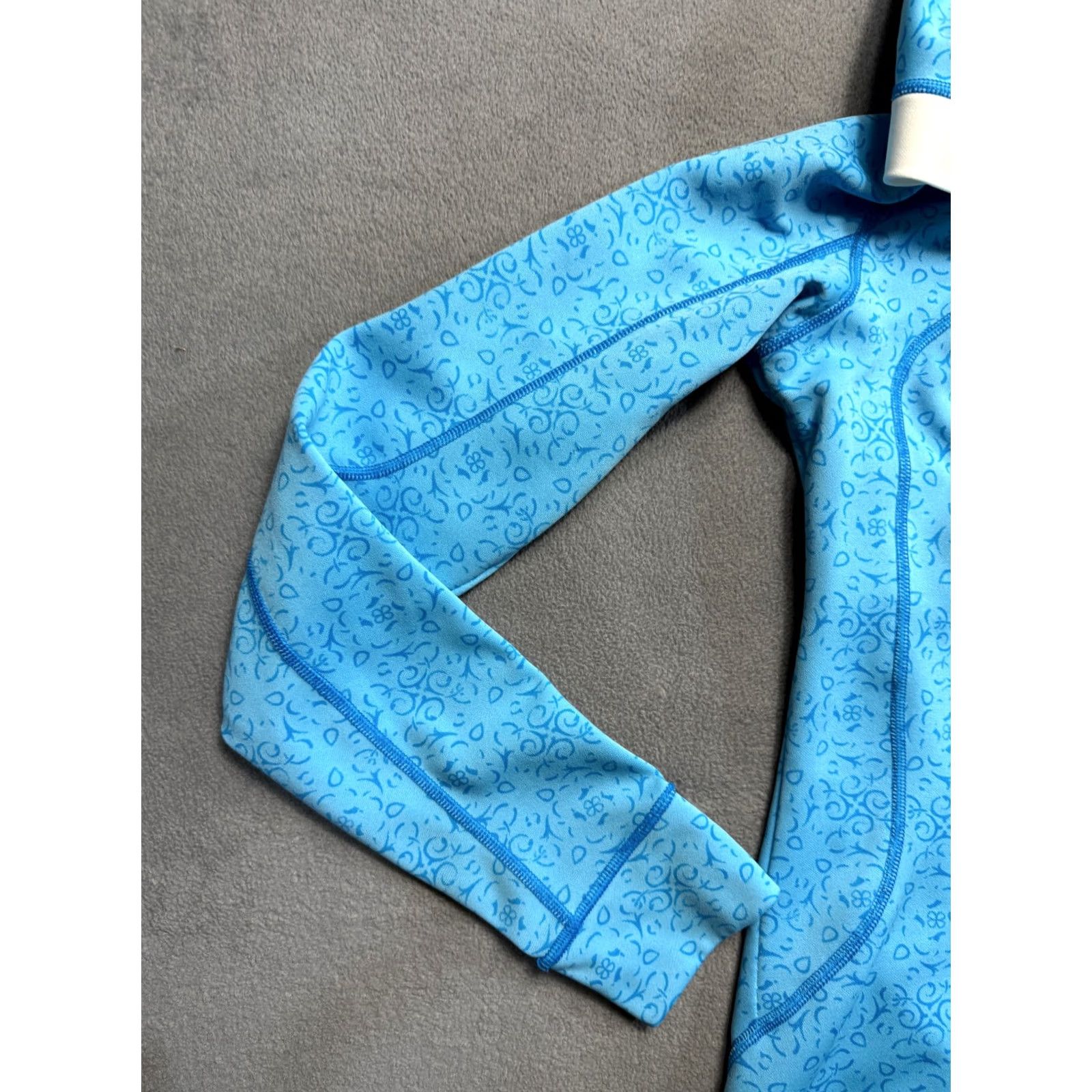 Peak Performance Peak Performance Women XS Blue Patterned Training Hoodie Pullover Sweatshirt Gym Shirt Ladies XS Blue Patterned Gym Hoodie Size XS / US 0-2 / IT 36-38 - 2 Thumbnail