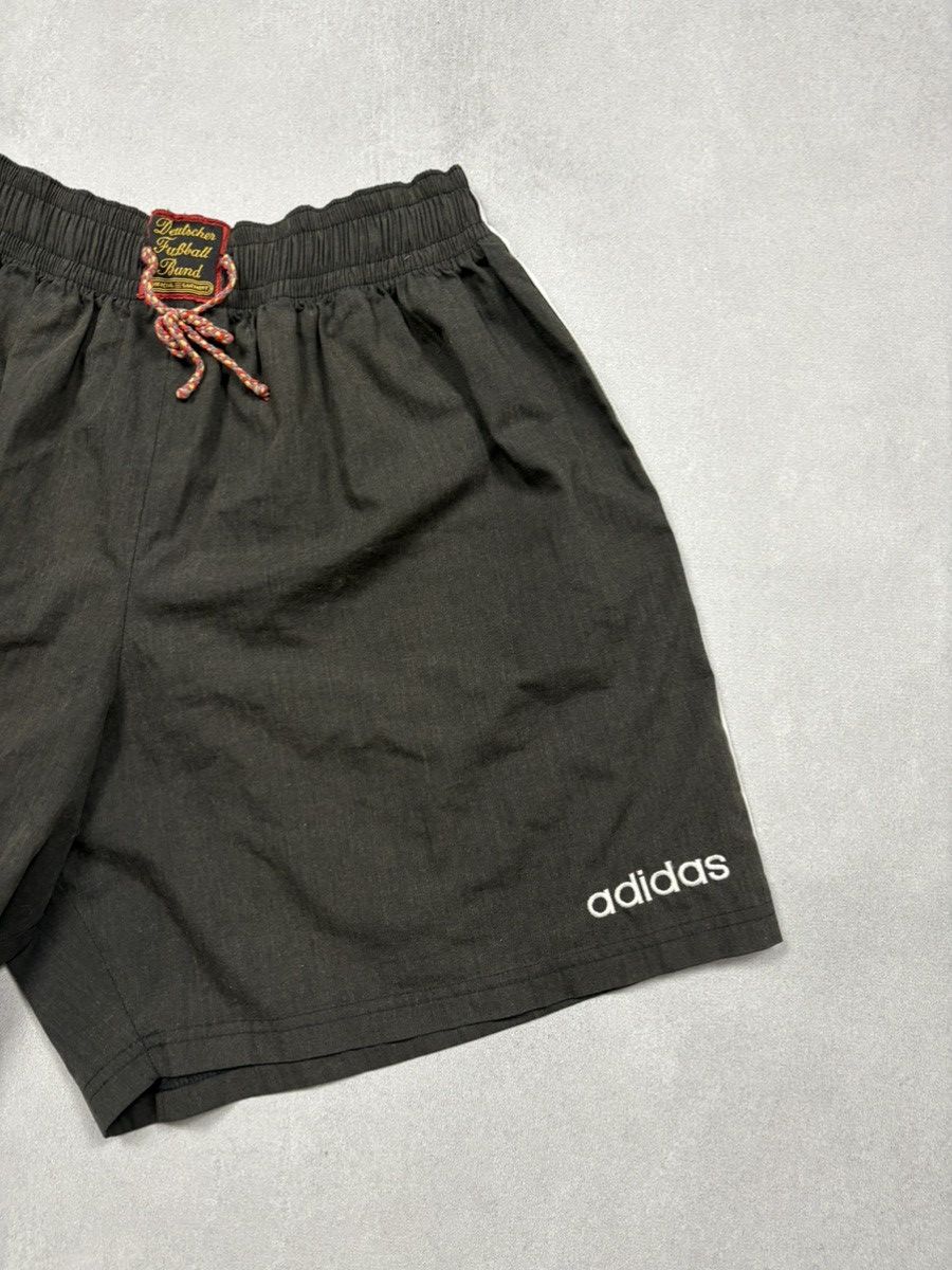Adidas Vintage 90s Adidas DFB Germany Football Soccer Shorts Size US 34 / EU 50 - 2 Thumbnail
