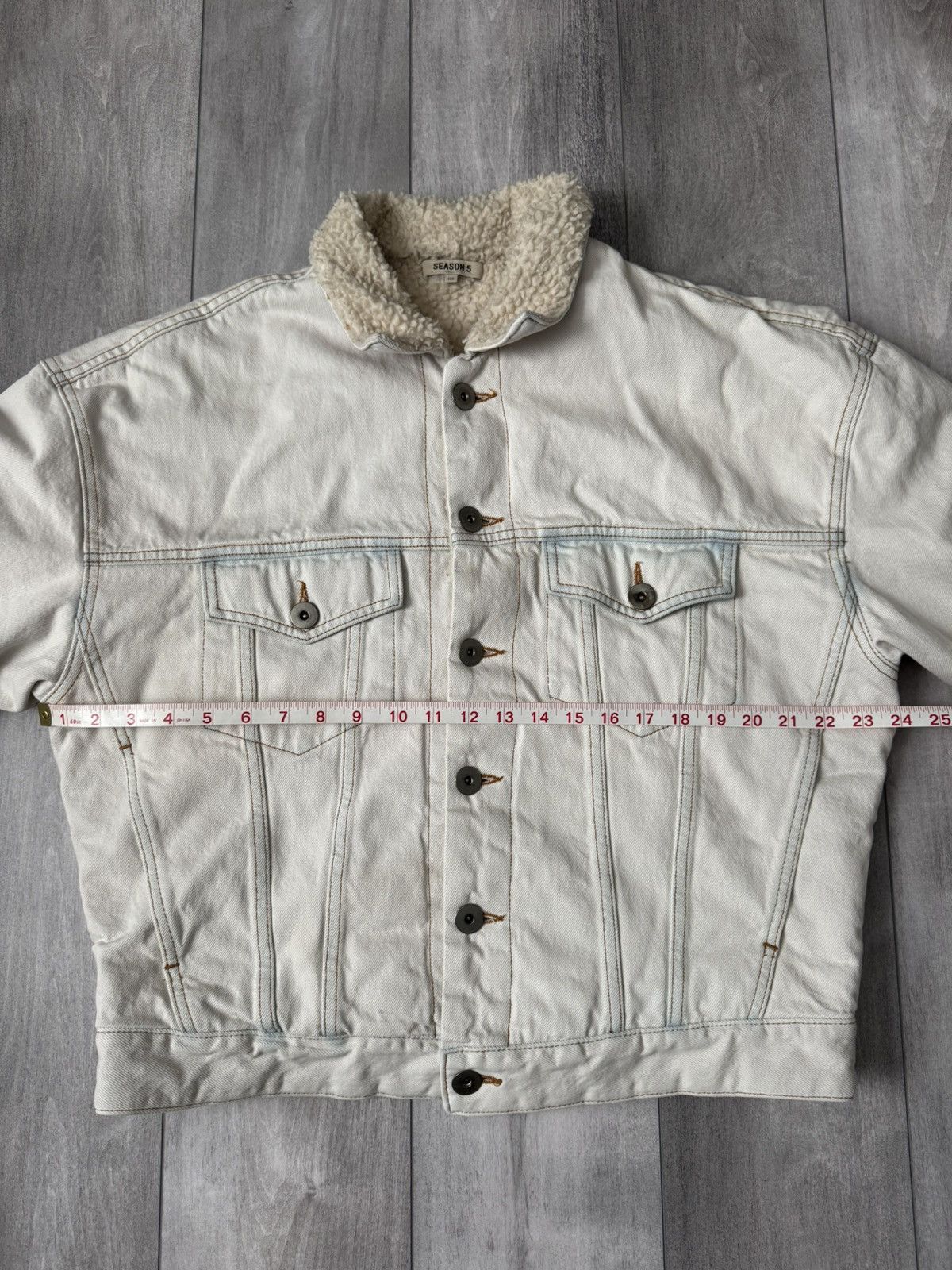 Yeezy Yeezy Season 5 Sherpa Denim Work Jacket ‘Ivory’ Size US XS / EU 42 / 0 - 8 Thumbnail