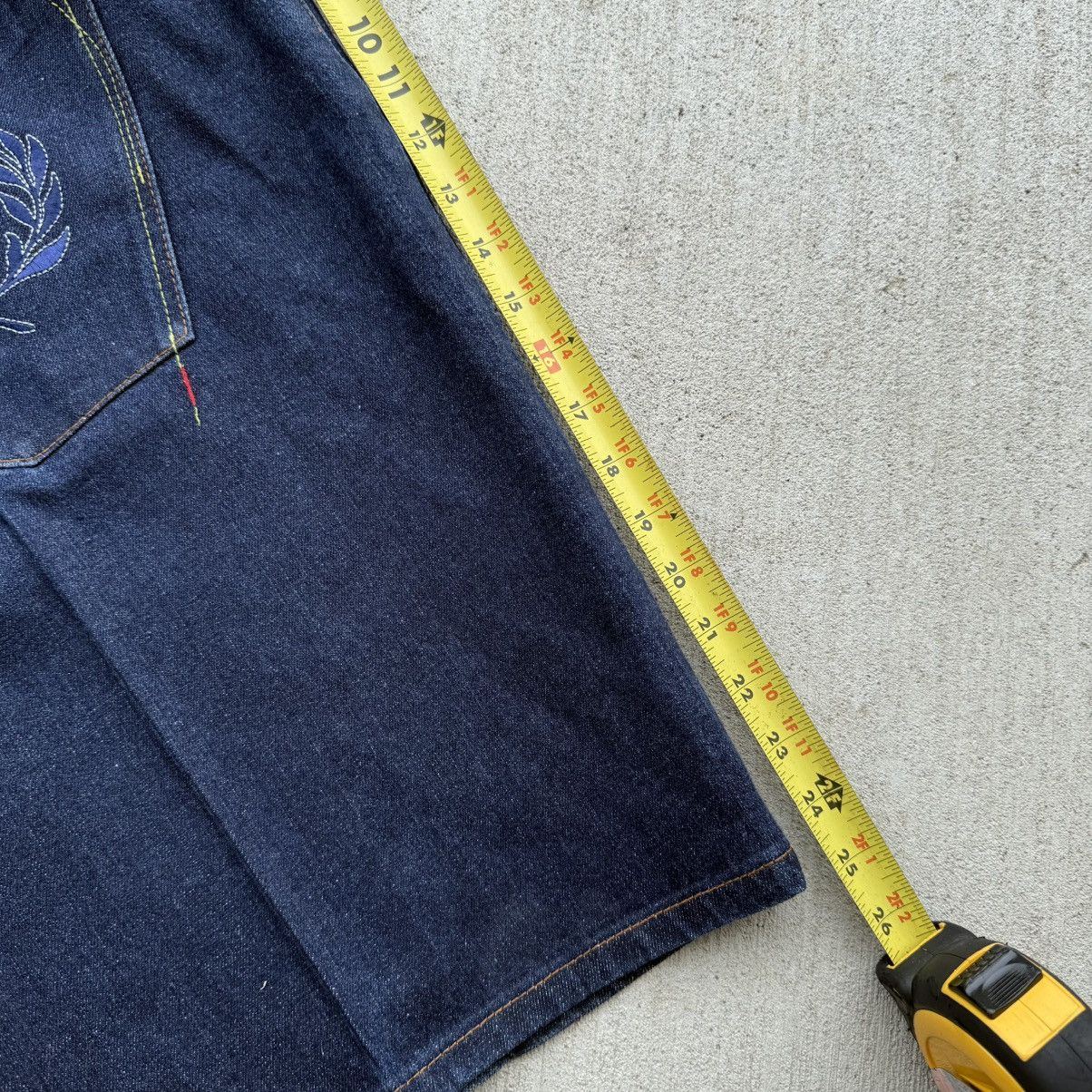 Phat Farm Vintage y2k Phat Farm blue denim shorts size 34 Size US 34 / EU 50 - 6 Thumbnail