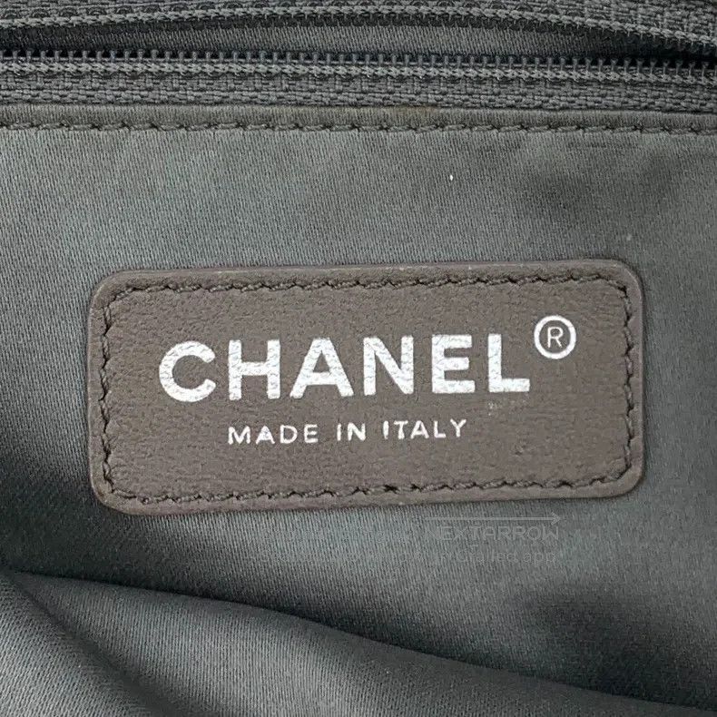 Chanel Chanel Baguette 12 open white cowhide perforated hollow si Size ONE SIZE - 8 Thumbnail