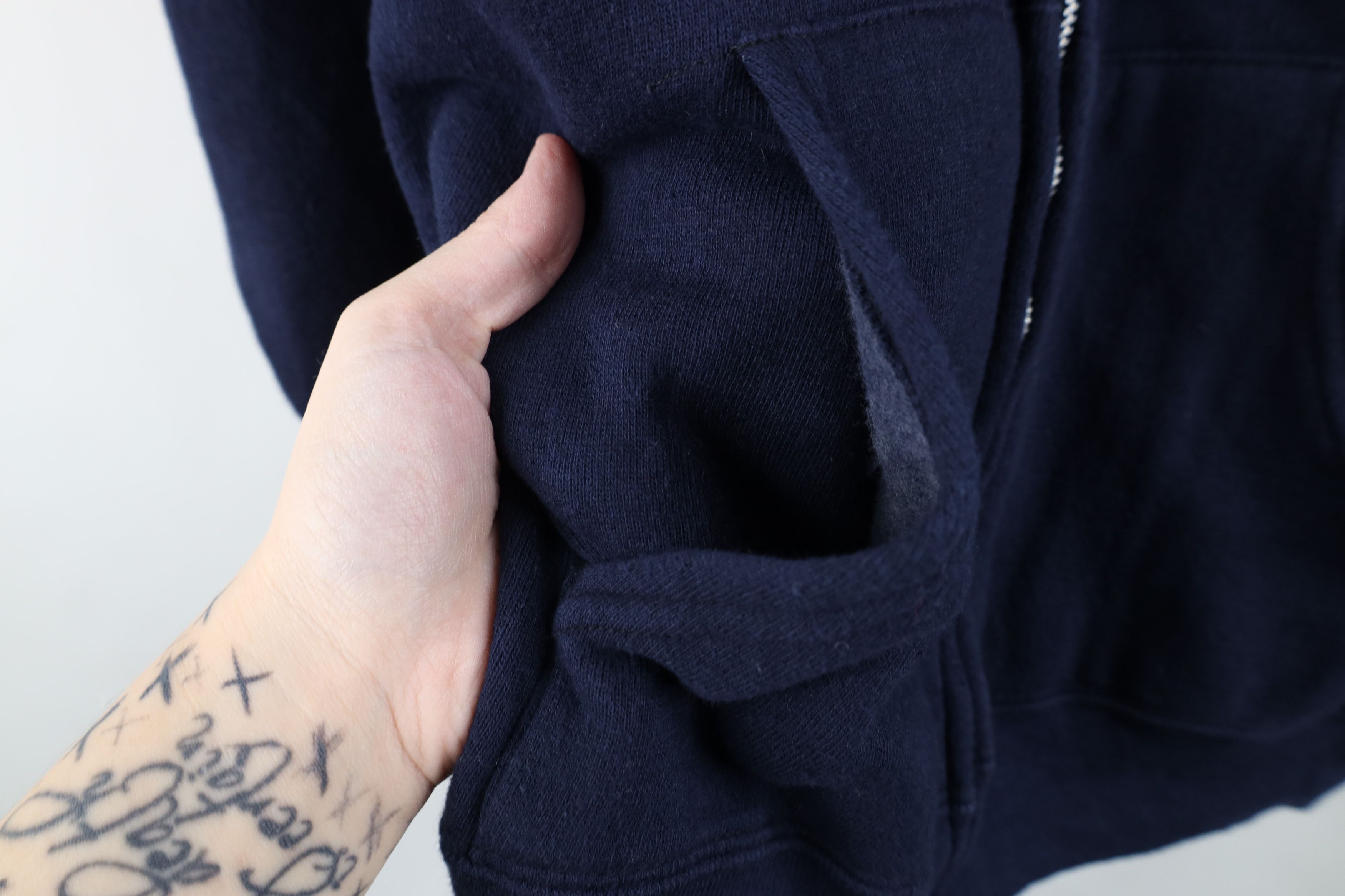Vintage Vintage 70s Streetwear Hoodie Sweatshirt Navy Blue USA Size US L / EU 52-54 / 3 - 7 Thumbnail