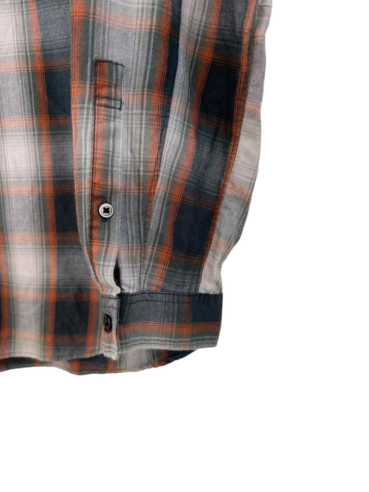 Undercover × Uniqlo Undercover X Uniqlo Shadows Plaid Flannel Shirt Size US S / EU 44-46 / 1 - 10 Thumbnail