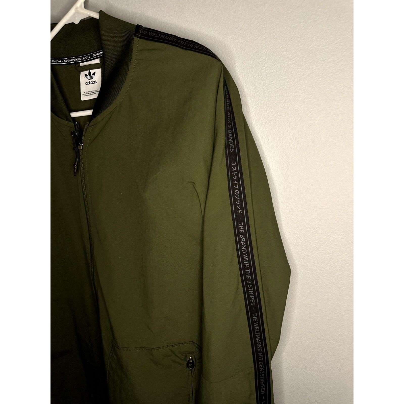 Adidas *RARE* Adidas Originals Glanz Bomber Jacket Army Green M Size US M / EU 48-50 / 2 - 5 Thumbnail