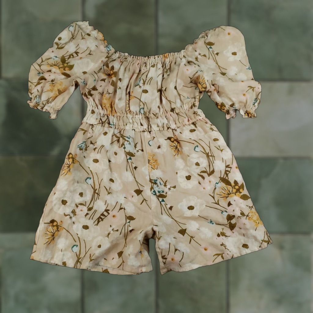 Vintage VINTAGE SPARTINA 449 Audrey Romper Shirt Womens XS Beige Linen Floral Puff Sleeve Adult XS Beige Florals 90s Womens Size 26" / US 2 / IT 38 - 1 Thumbnail