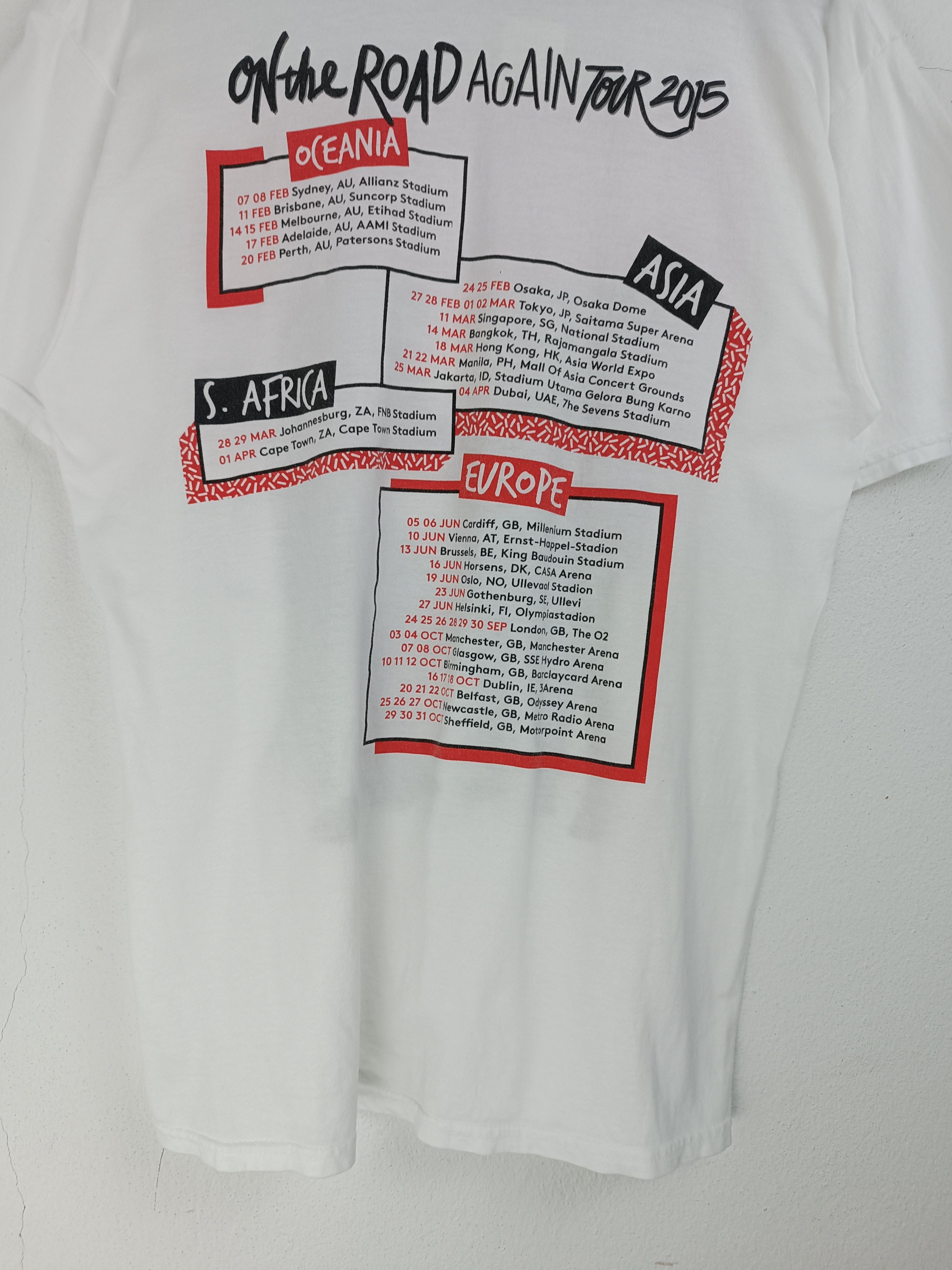 Band Tees VINTAGE ONE DIRECTION TOUR TEE harry styles swift zayn Size US M / EU 48-50 / 2 - 13 Thumbnail