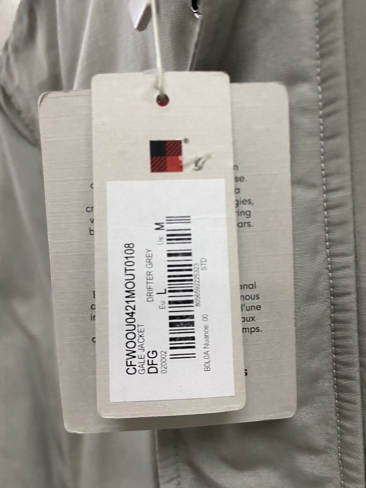 Other Woolrich Gale Parka Jacket, size M, gray, new with tags. Size US M / EU 48-50 / 2 - 8 Thumbnail