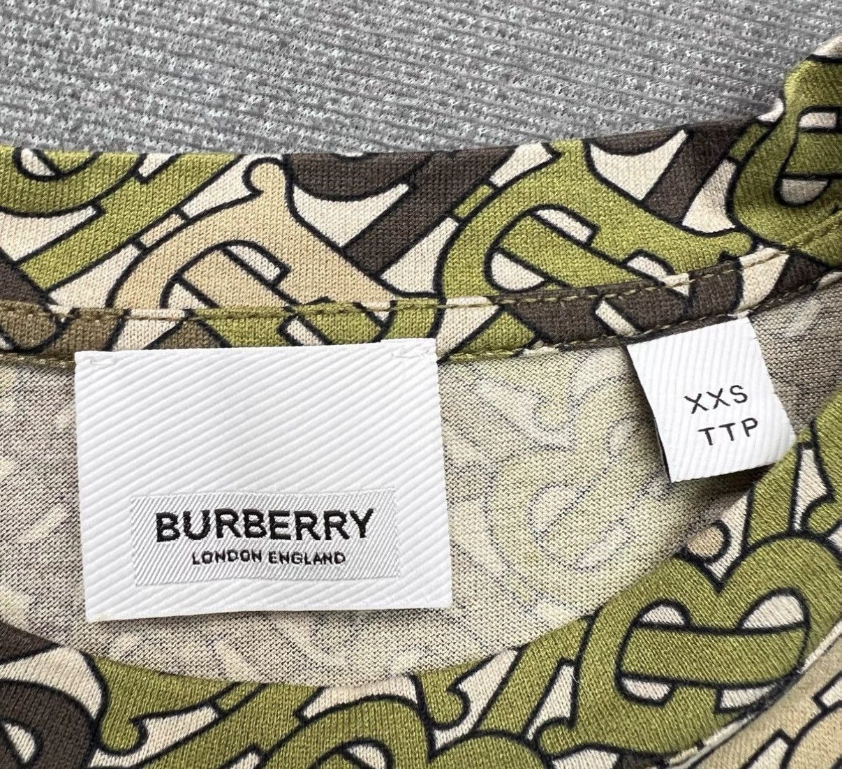Burberry Burberry TB Monogram All-Over Print Short Sleeve T-Shirt Size US XXS / EU 40 - 4 Thumbnail