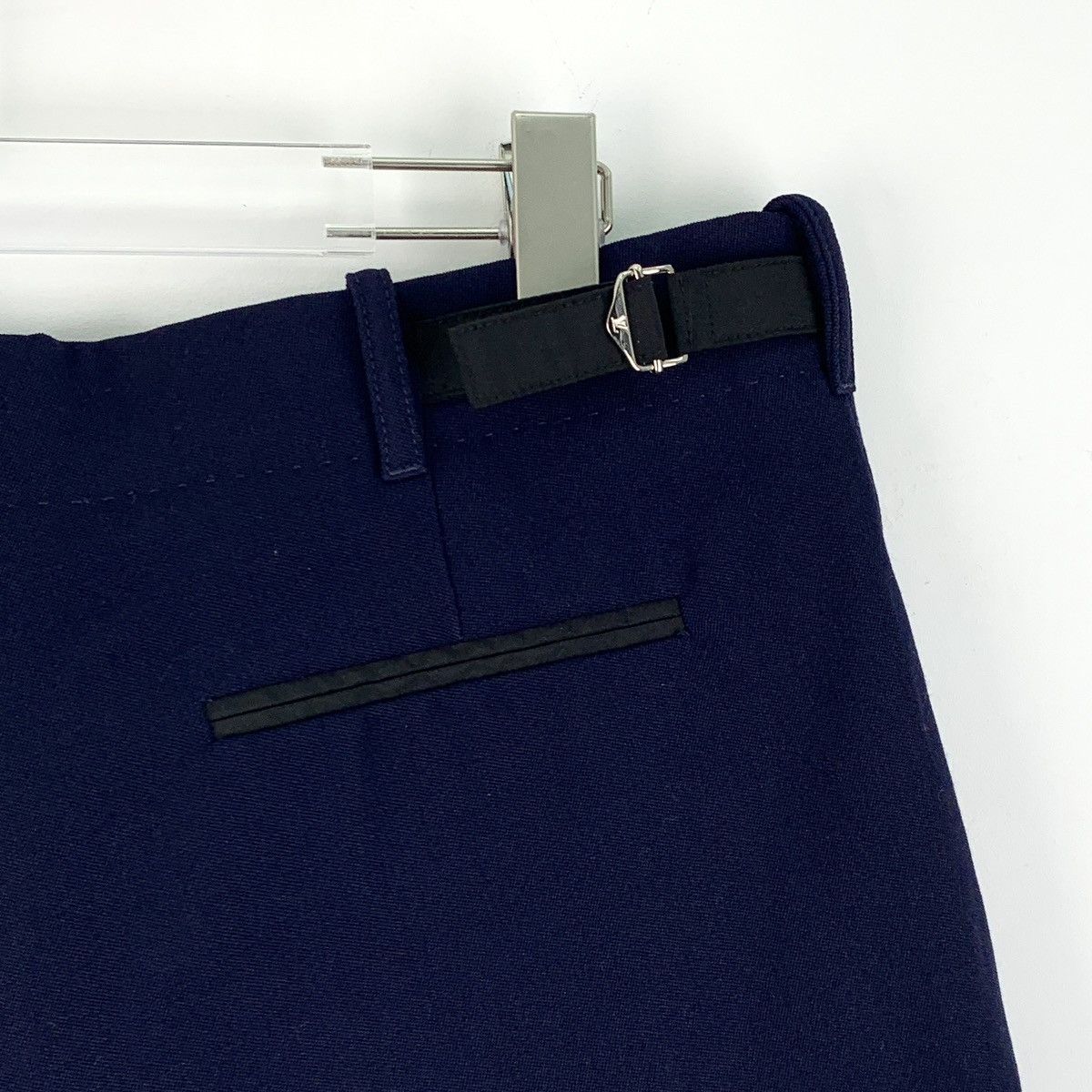 Louis Vuitton Louis Vuitton Dark Blue Wool Casual Shorts K26WX Size 28" / US 6 / IT 42 - 5 Thumbnail