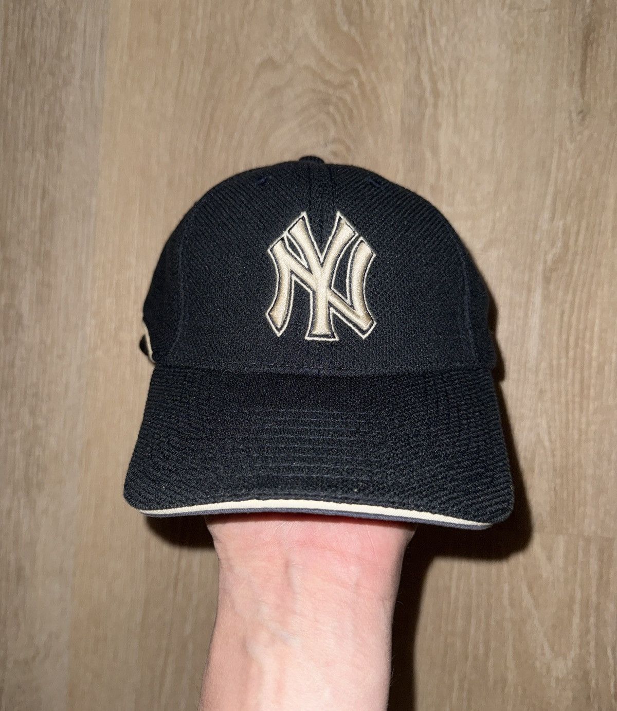 New Era Vintage New York Yankees New Era Flex Fit Hat Size L/XL Size ONE SIZE - 1 Thumbnail