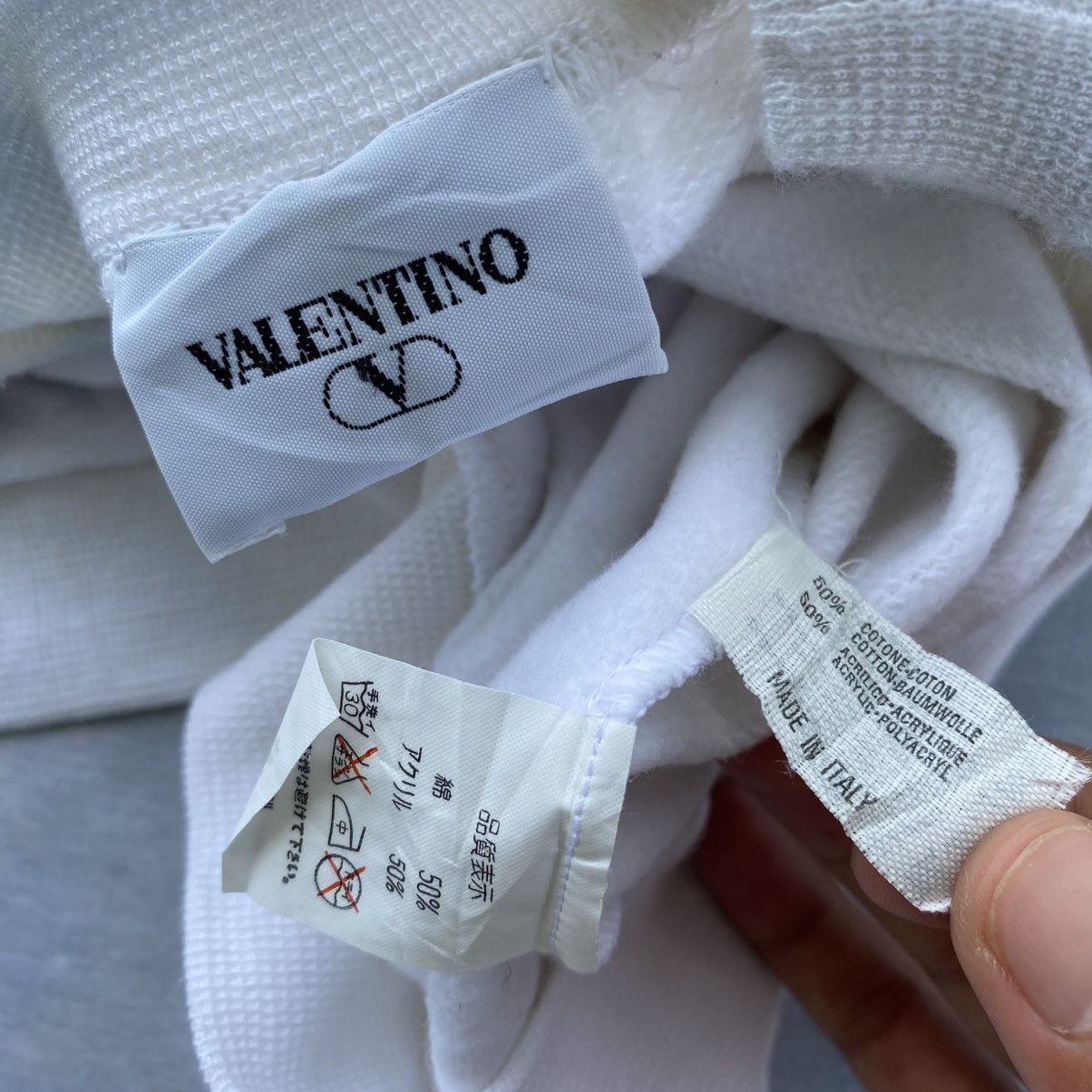 Valentino Vintage Valentino Garavani Sweatshirt Size US M / EU 48-50 / 2 - 4 Thumbnail