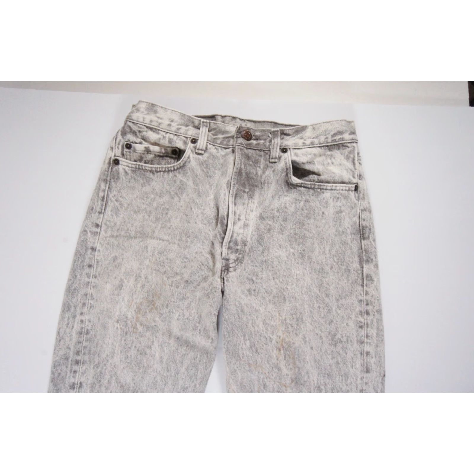 Levi's VINTAGE Levi's 501 Jeans Men 34x32 Acid Wash Denim Straight Fit 90s USA Outdoors Size US 34 / EU 50 - 2 Thumbnail
