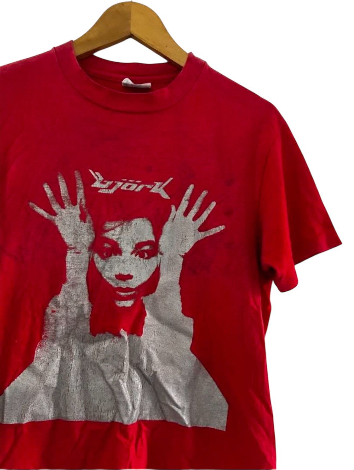 Vintage Vintage 1990s Bjork MTV Unplugged Bad Tee Size US M / EU 48-50 / 2 - 2 Thumbnail