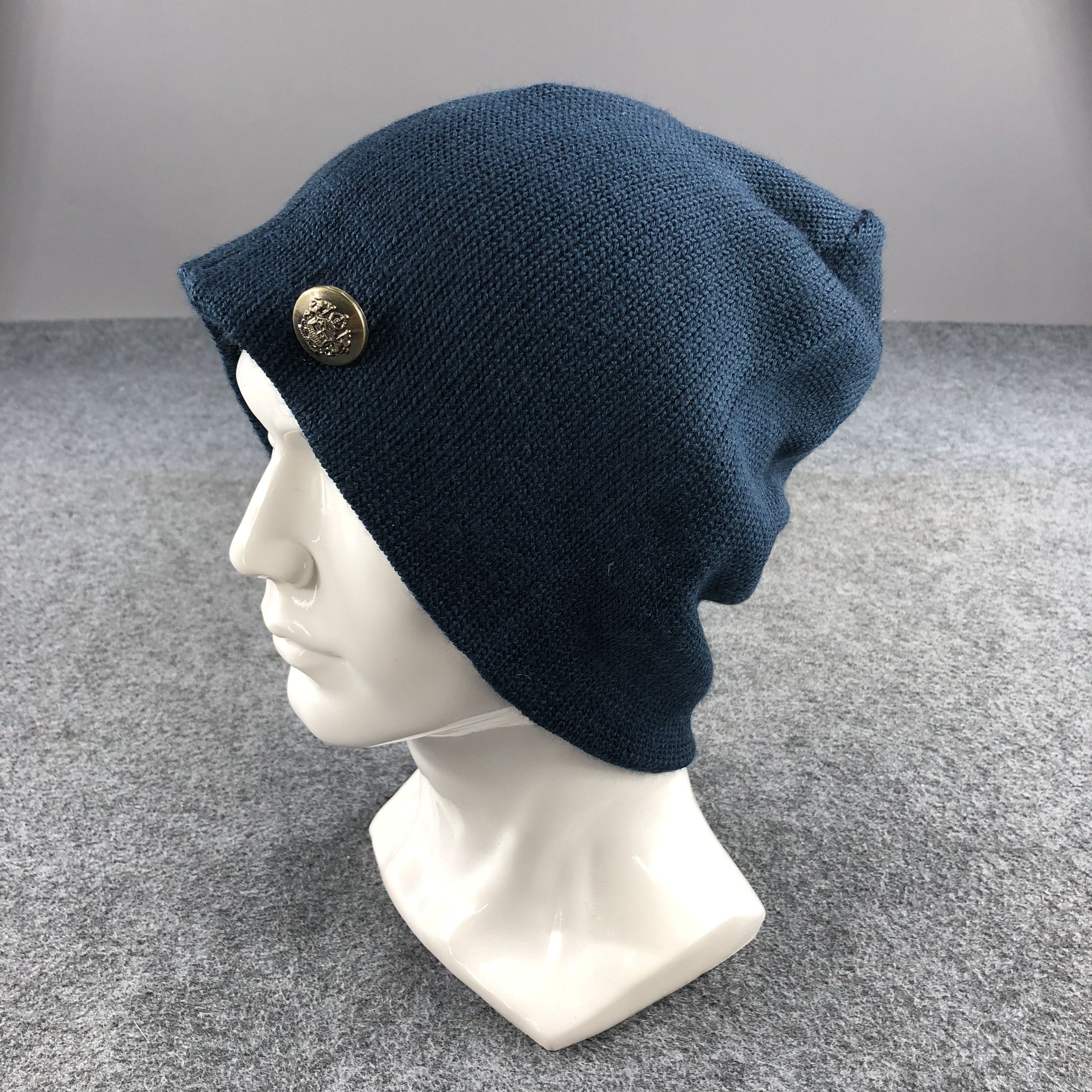 Vintage Love Paradise Slouchy Beanie Snowcap Snow Hat B386 Size ONE SIZE - 1 Thumbnail