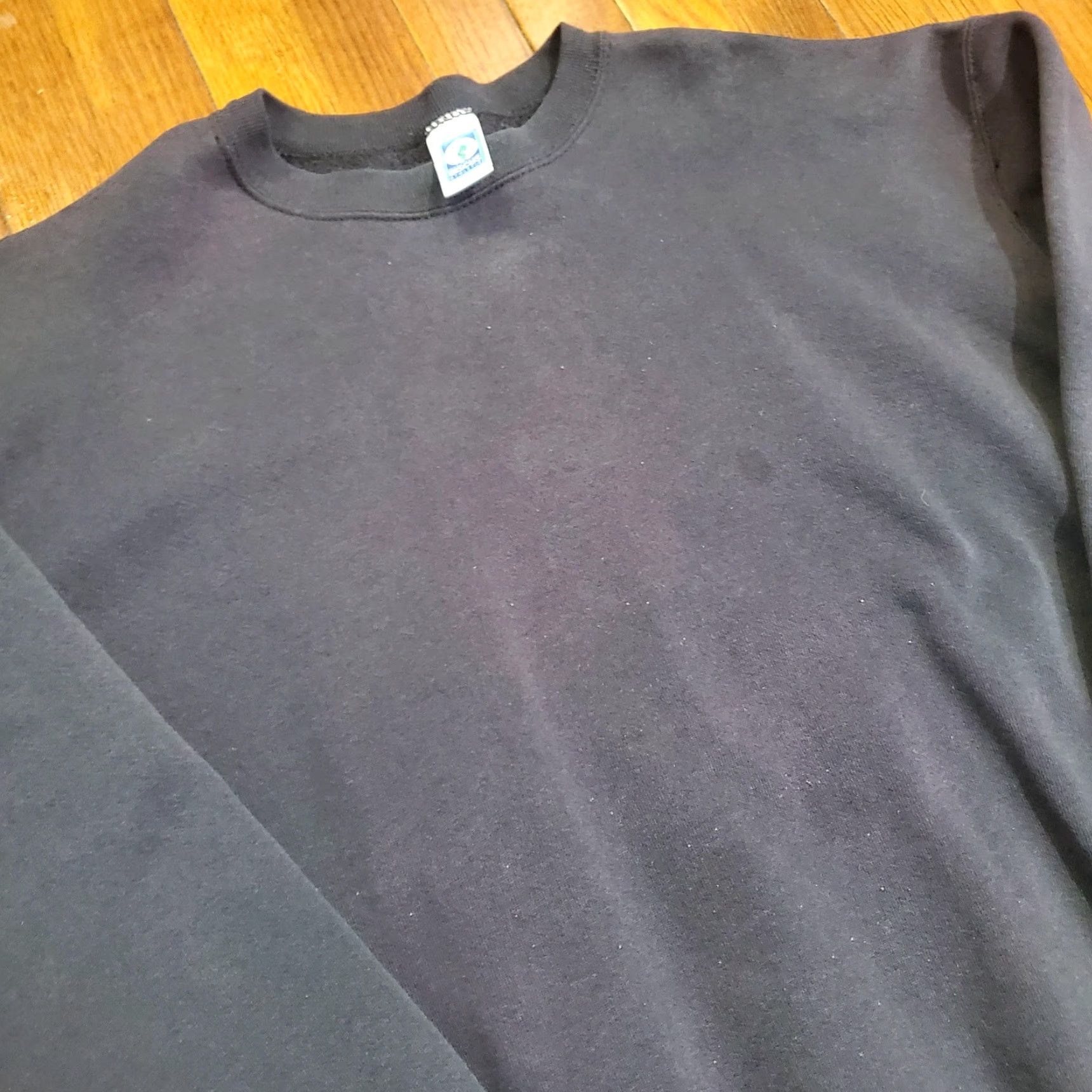 Vintage VINTAGE Discus Athletic Sweatshirt Mens Large Black Heavyweight Crewneck Pullover Sweatshirt USA 90s Mens Size US L / EU 52-54 / 3 - 5 Thumbnail