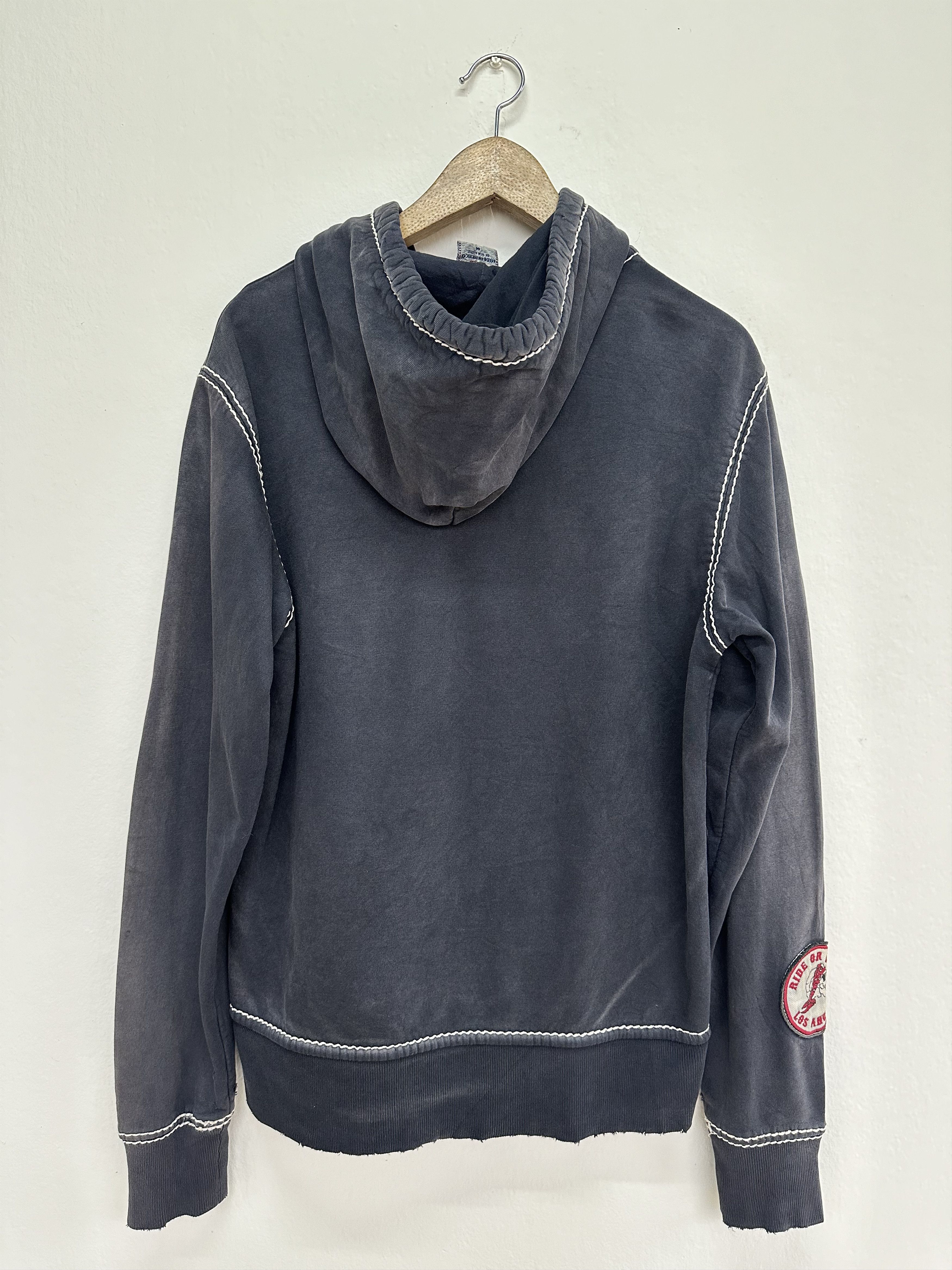 True Religion Vtg Distressed True Religion Ride Or Die L.A Big T Hoodie Size US M / EU 48-50 / 2 - 3 Thumbnail
